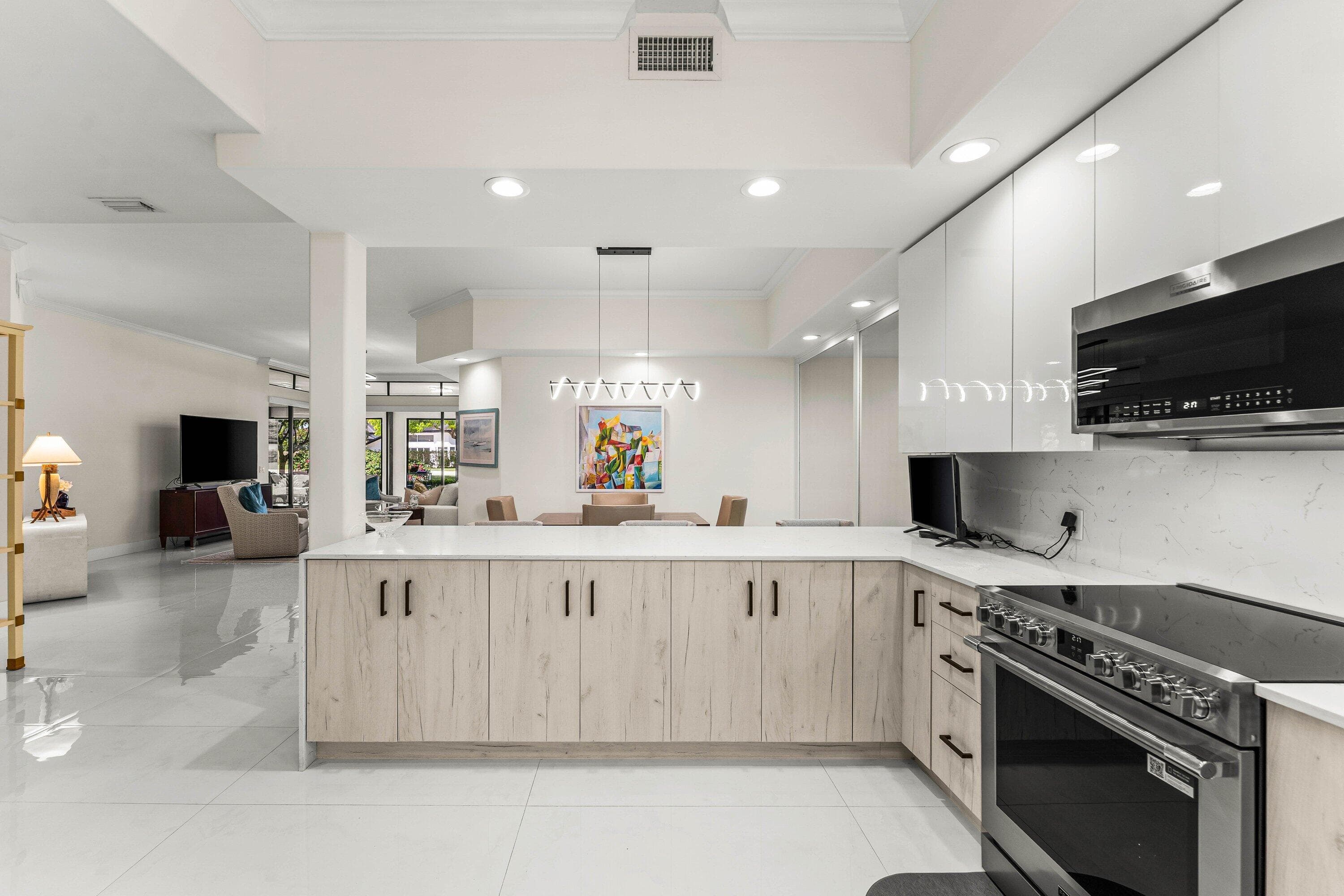 17541 Ashbourne Lane A, Boca Raton, FL 33496 — photo 4 of 45