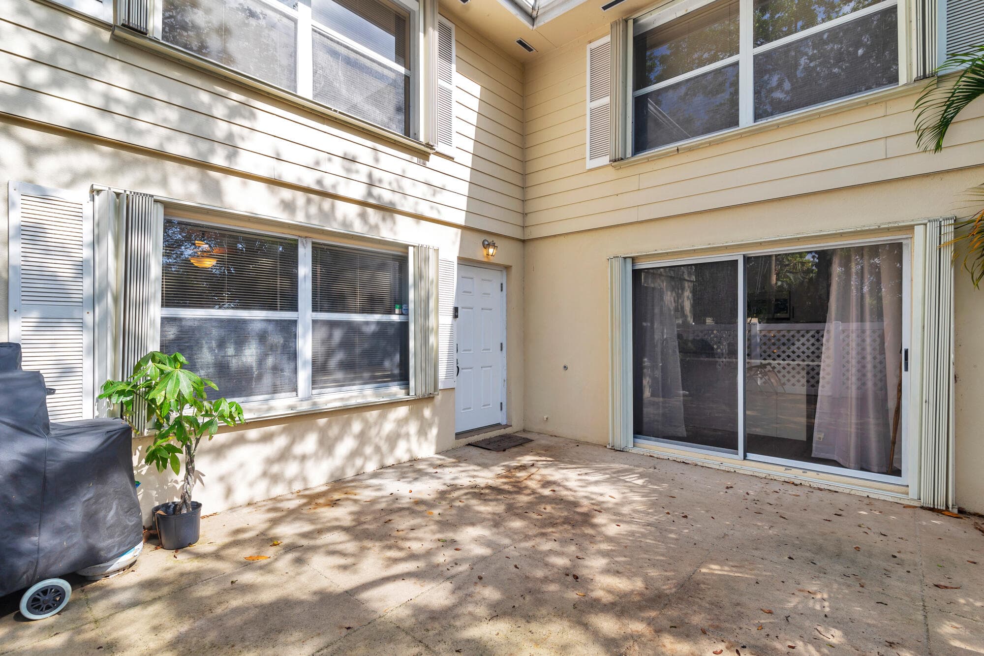 8142 Bridgewater Court 42c, Lake Clarke Shores, FL 33406 — photo 2 of 19