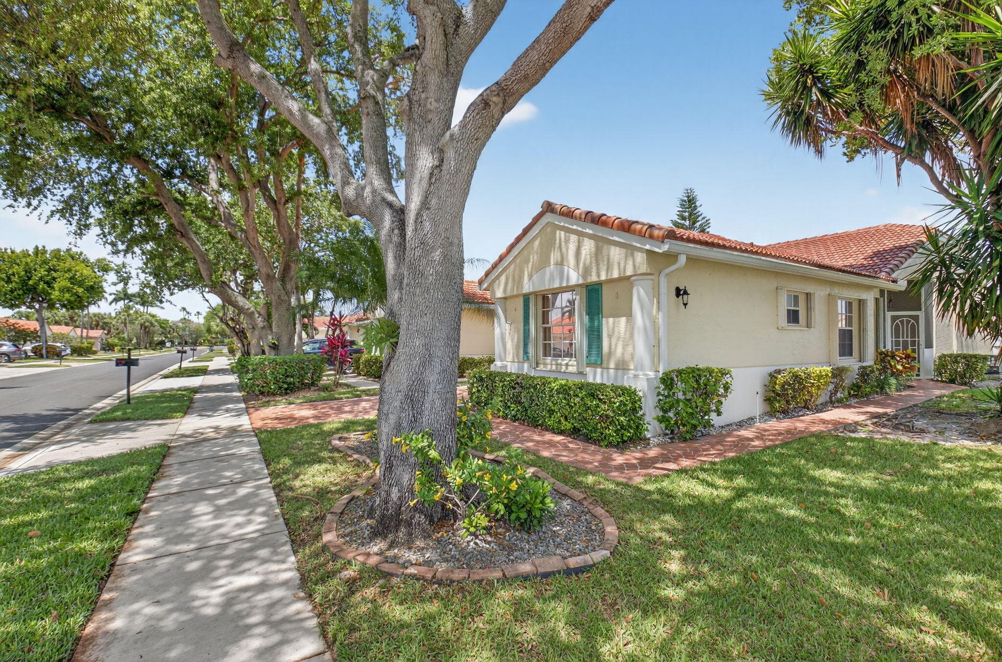 6171 Floral Lakes Drive, Delray Beach, FL 33484 — photo 2 of 89