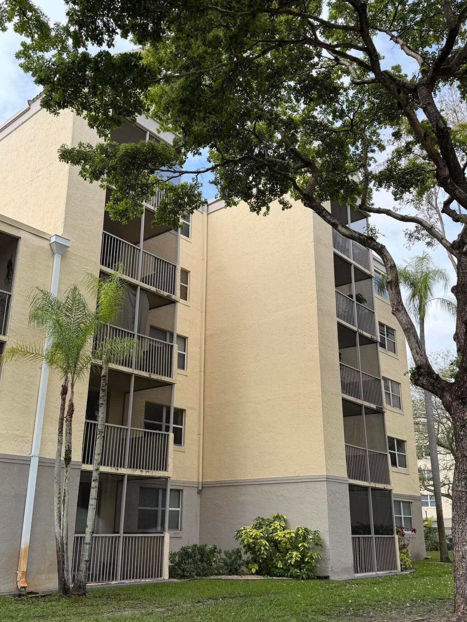 8343 Lake Drive 207, Doral, FL 33166 — photo 3 of 31
