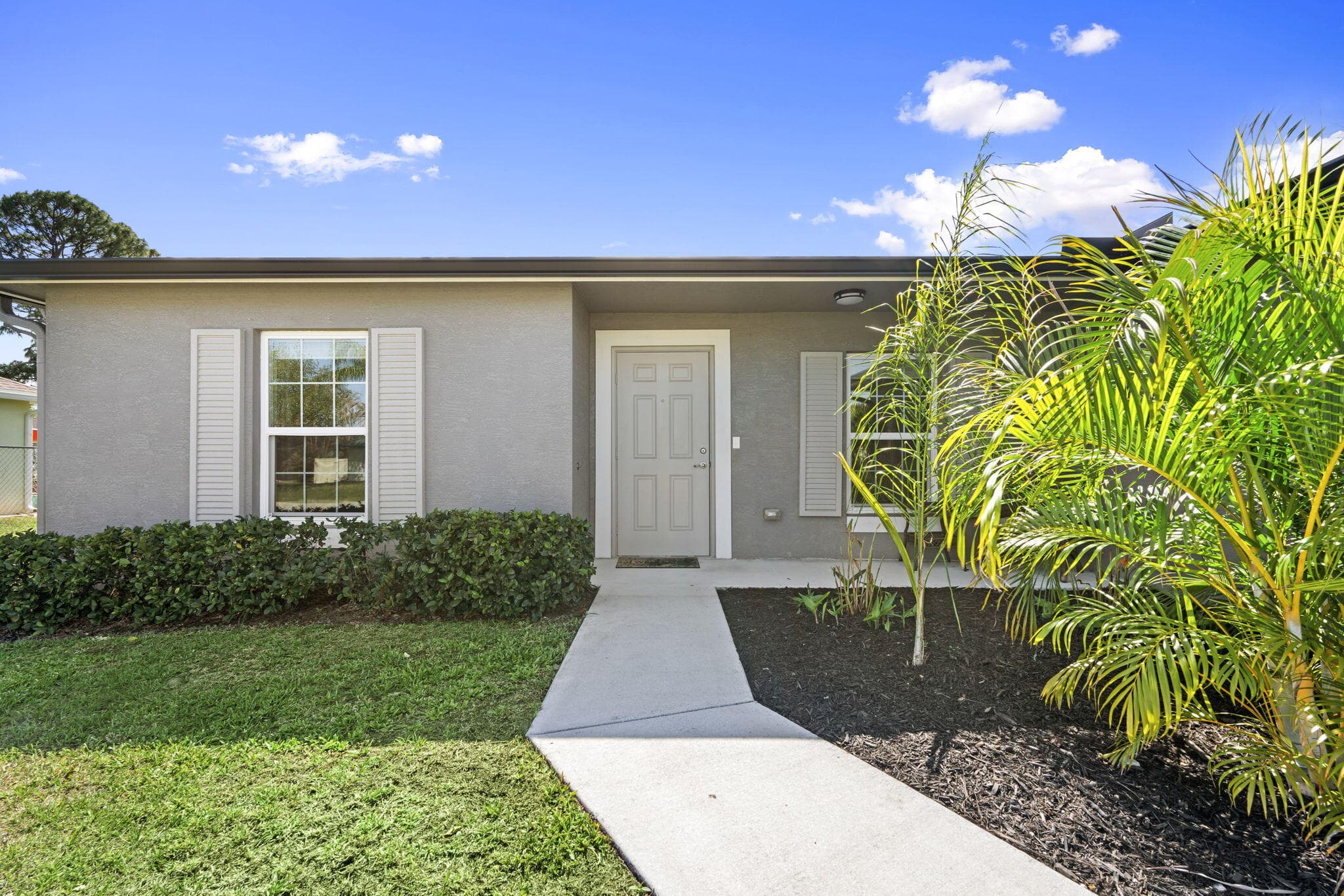 2118 SE Genoa Street, Port St. Lucie, FL 34952 — photo 4 of 42
