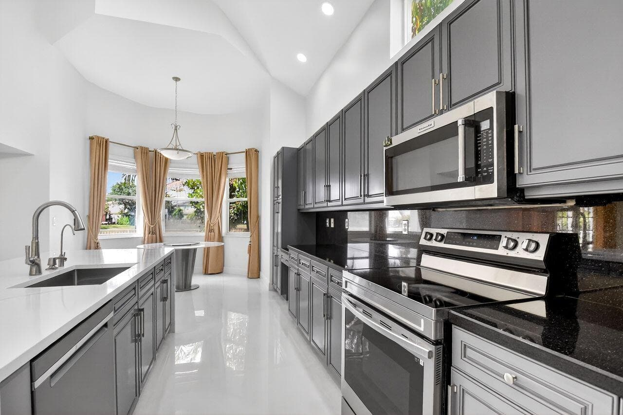 2191 Balsan Way, Wellington, FL 33414 — photo 15 of 68