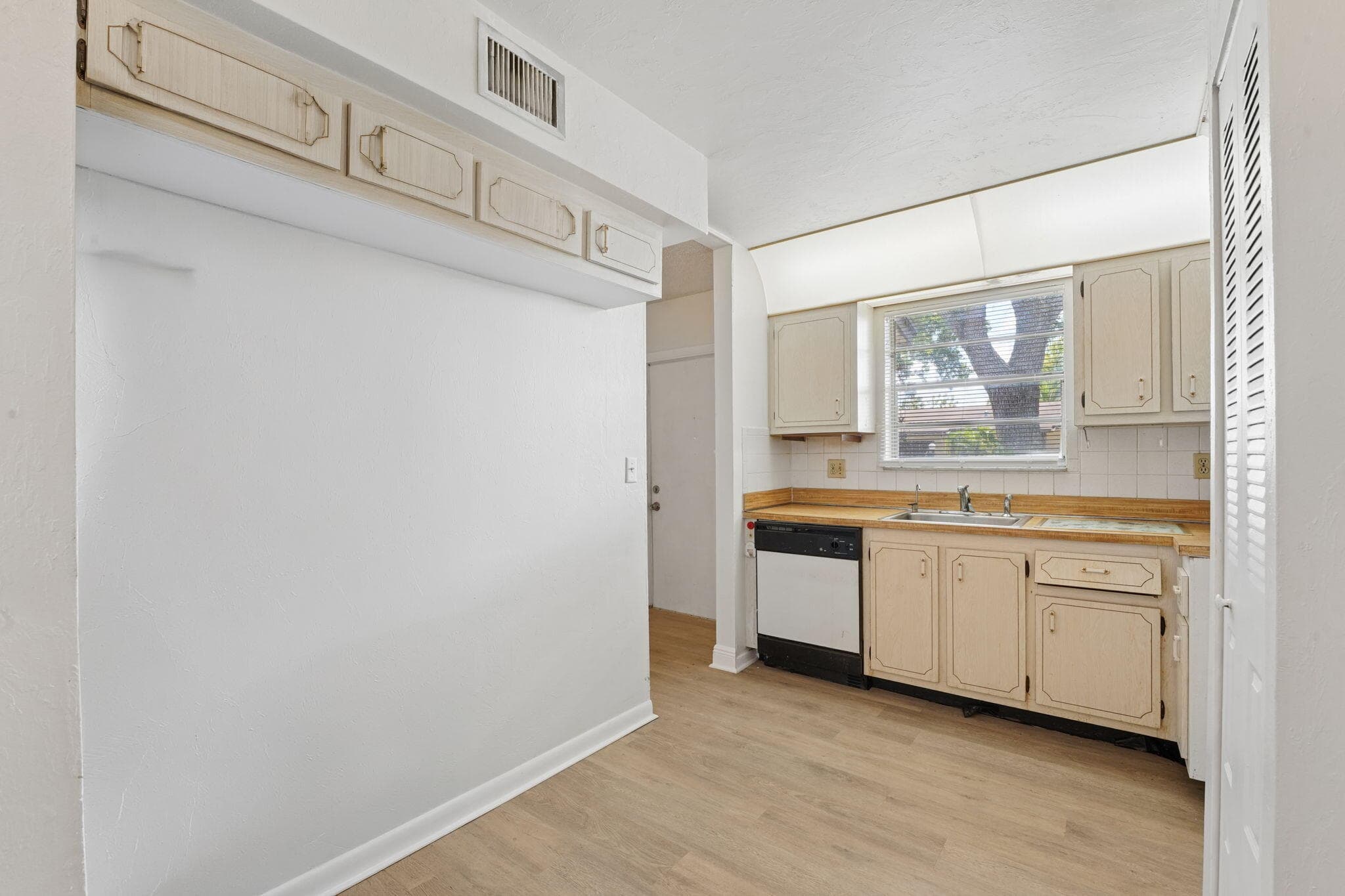 7708 Margate Boulevard C7-8, Margate, FL 33063 — photo 7 of 30