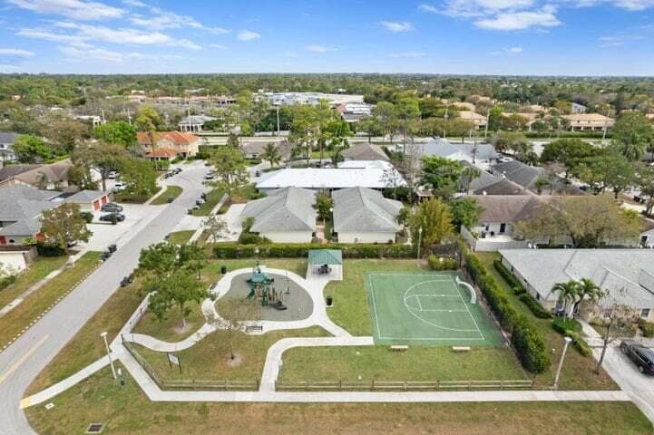 1434 Hawthorne Place, Wellington, FL 33414 — photo 11 of 21