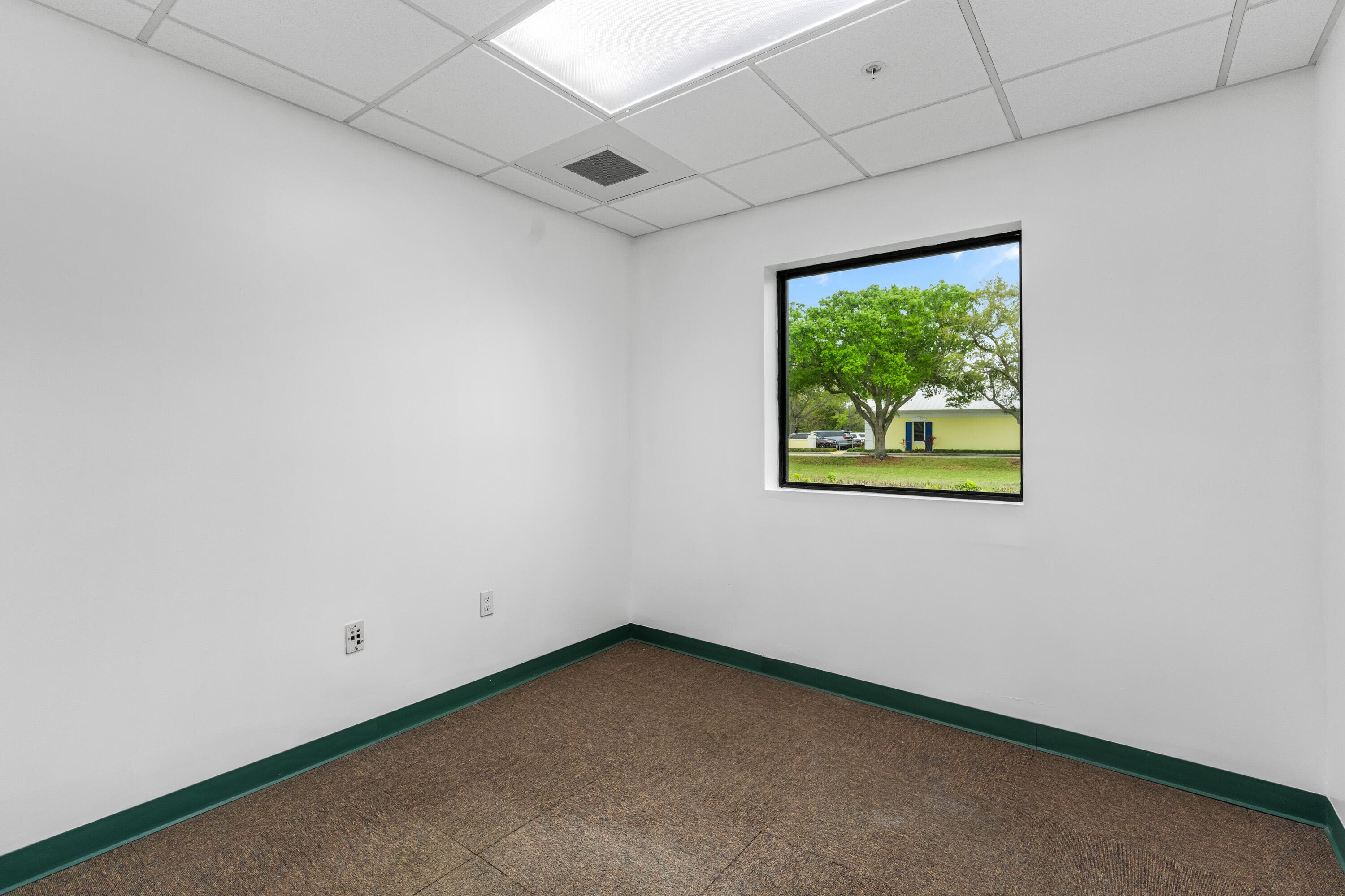 845 37th Place, Vero Beach, FL 32960 — photo 19 of 41