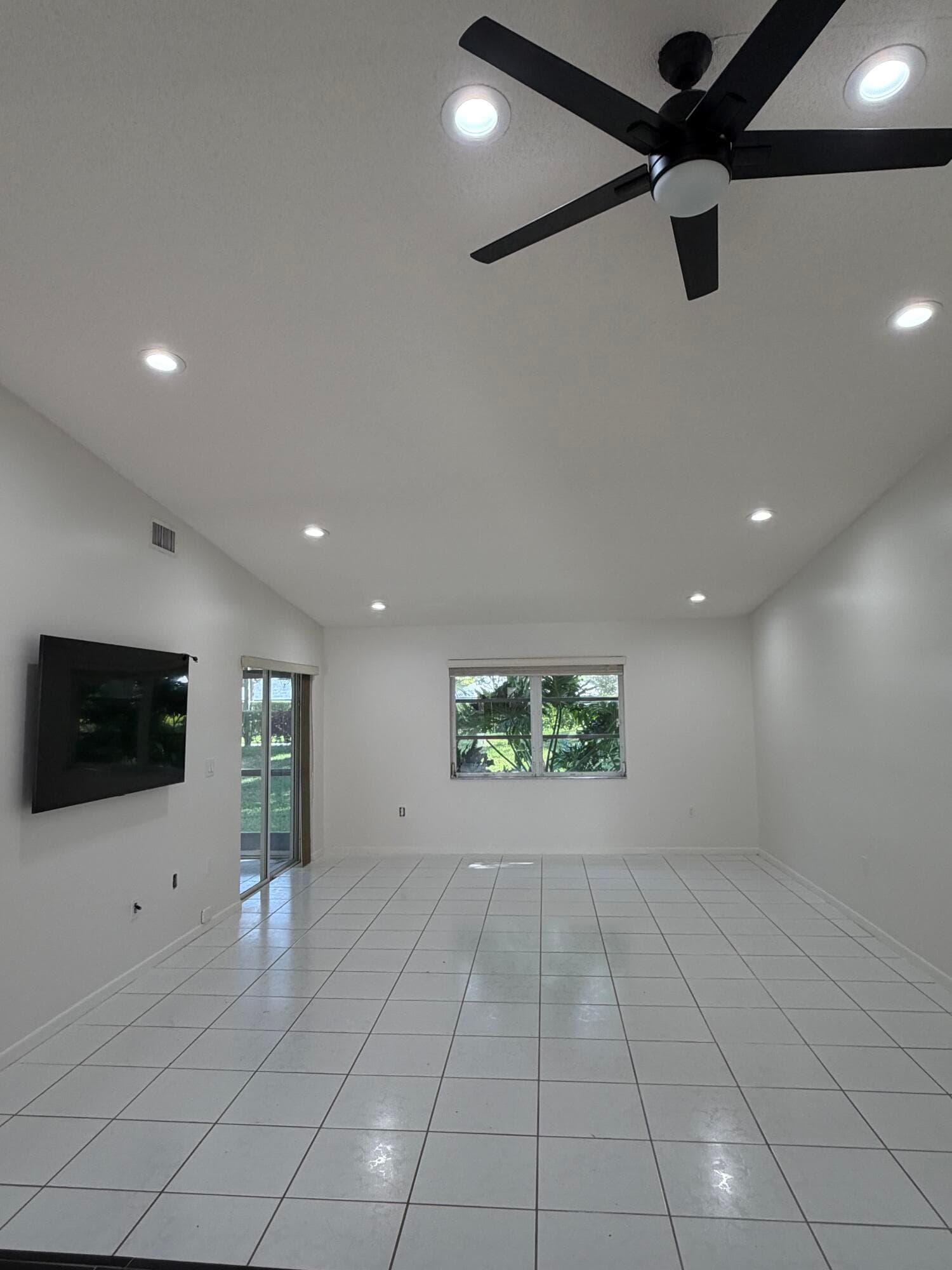 6356 Pointe Pleasant Circle G, Delray Beach, FL 33484 — photo 4 of 31