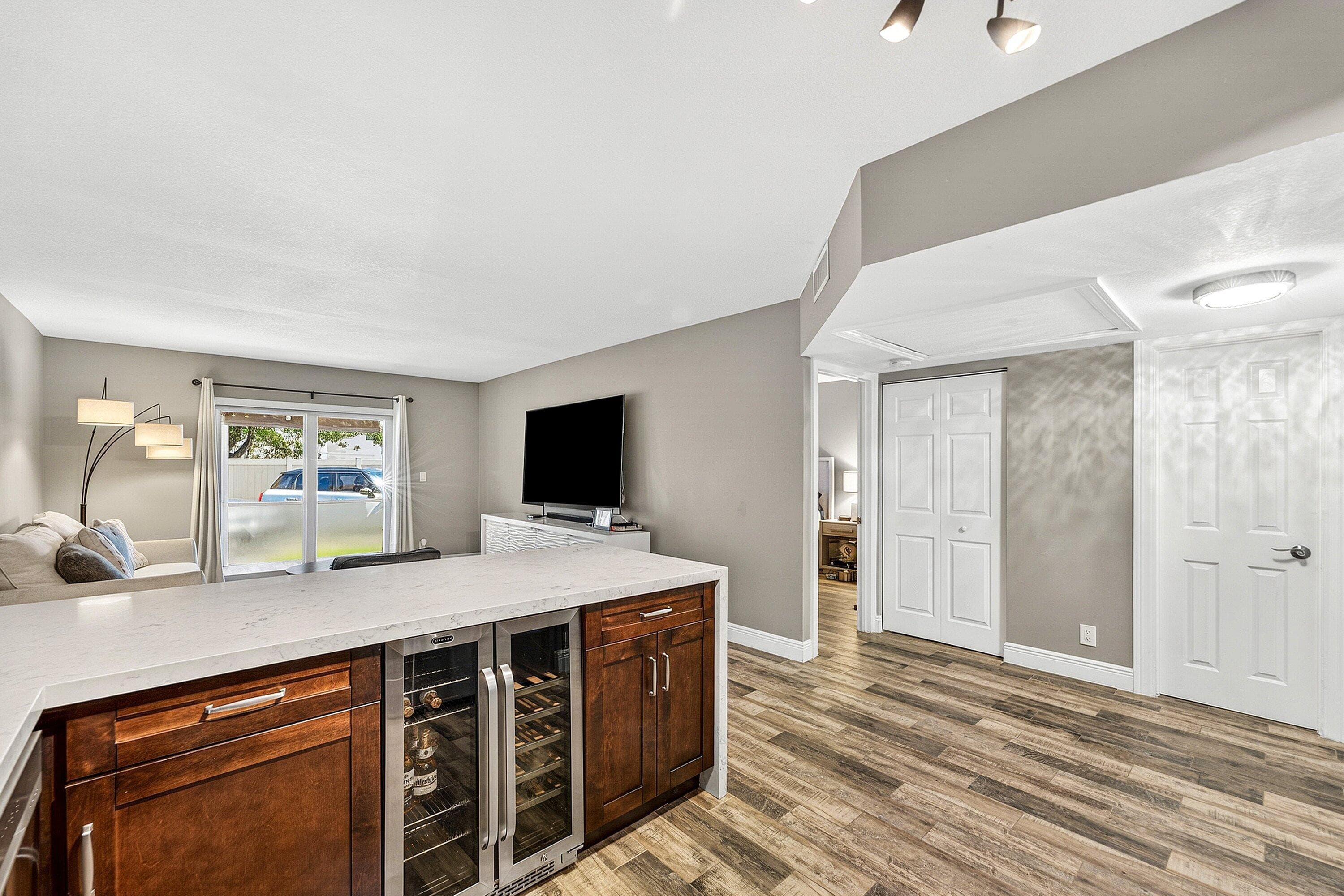 101 E Mcnab Road 304, Pompano Beach, FL 33060 — photo 6 of 30