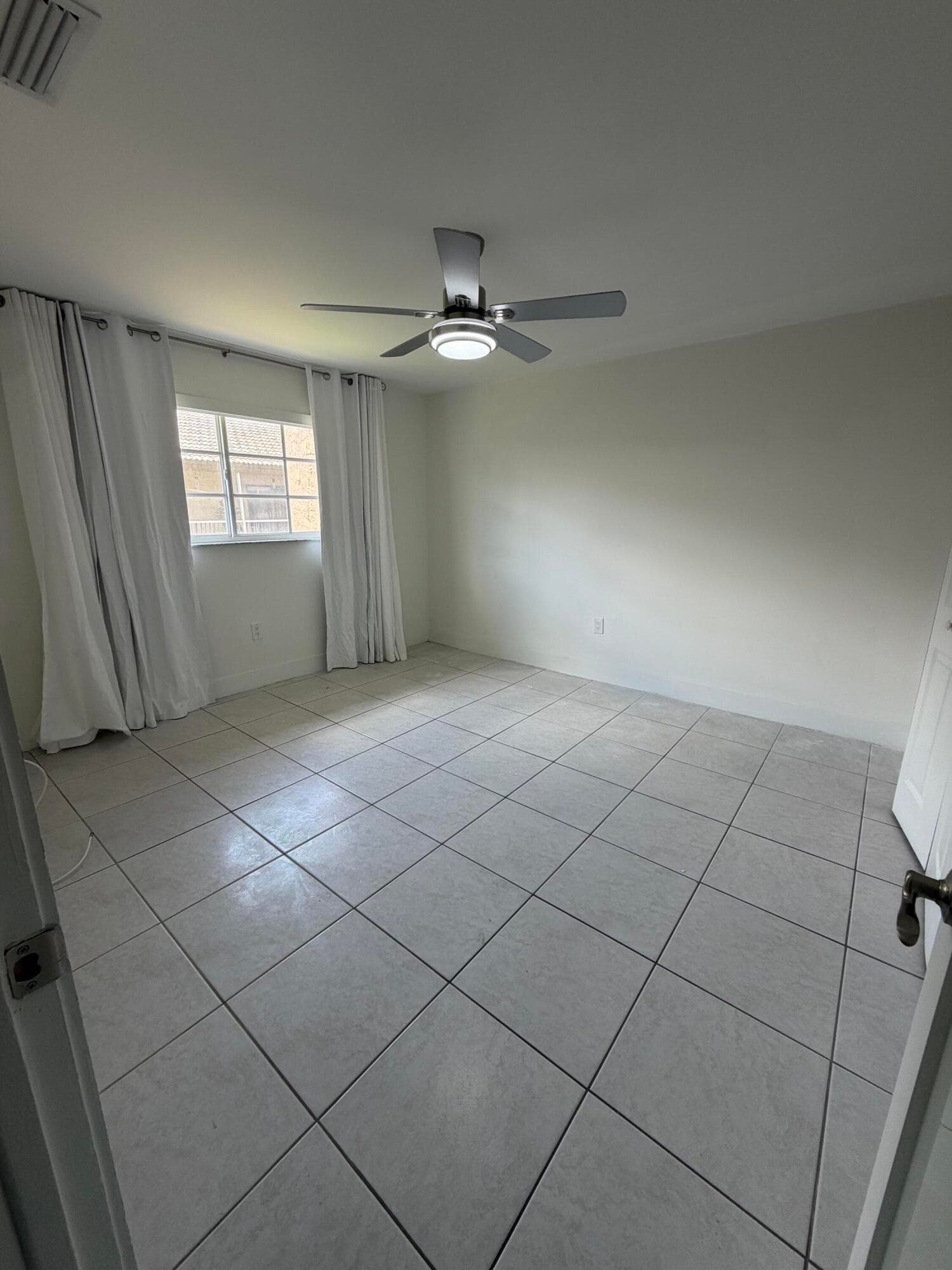 8851 NW 119th Street 2222-2, Hialeah Gardens, FL 33018 — photo 10 of 15