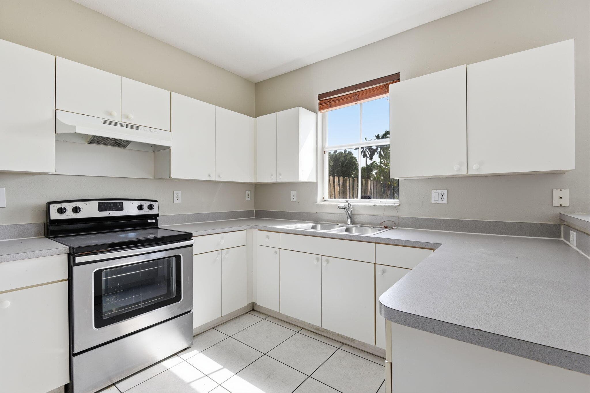 27598 SW 138th Avenue, Homestead, FL 33032 — photo 14 of 42