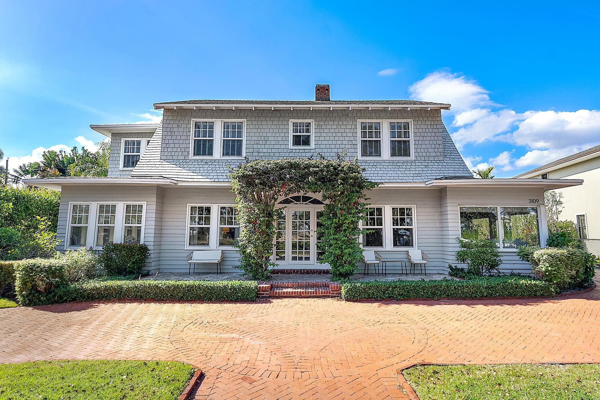 3109 Washington Road, West Palm Beach, FL 33405 — photo 1 of 35