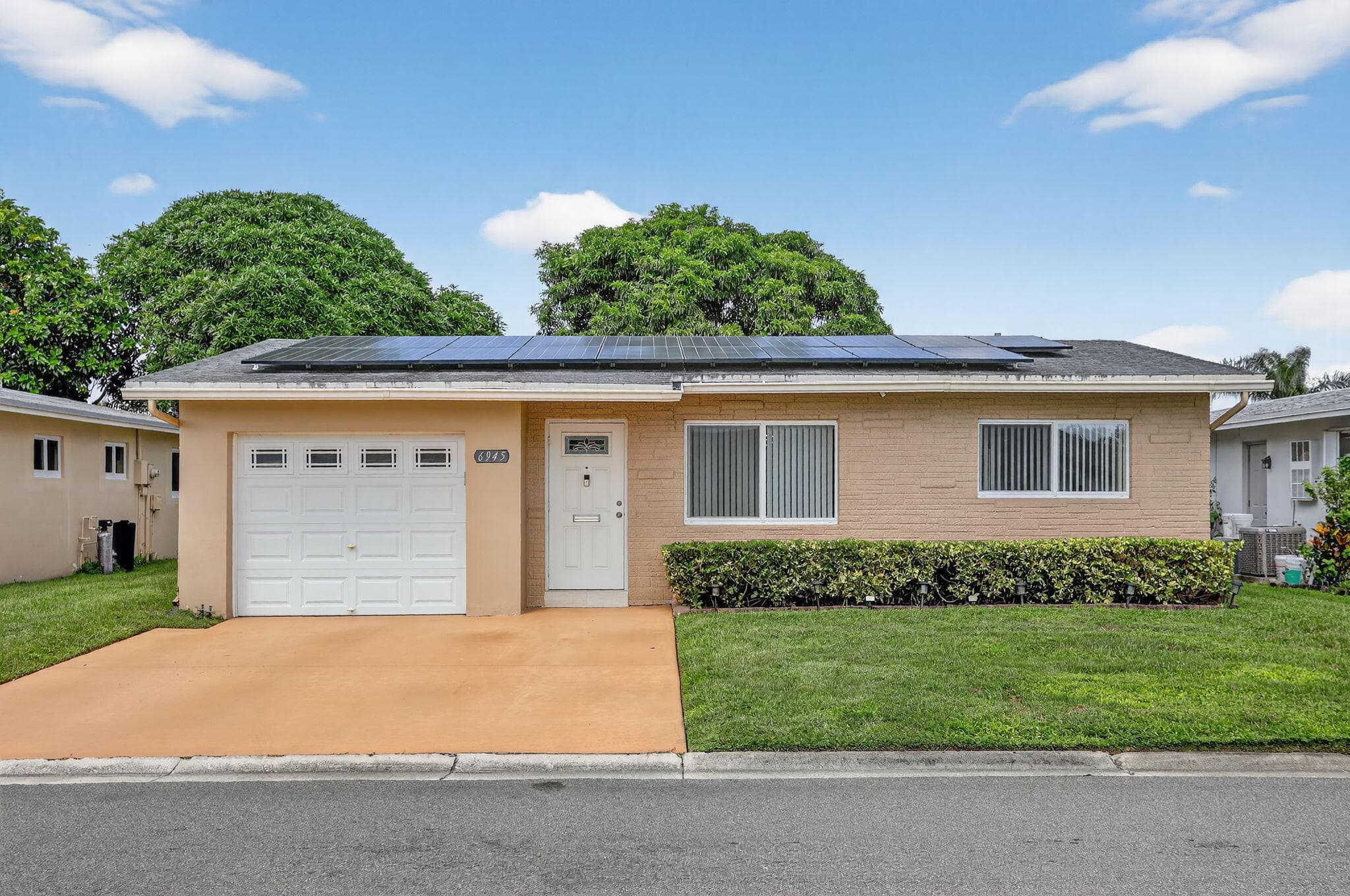 6945 NW 14th Street, Margate, FL 33063 — photo 1 of 33
