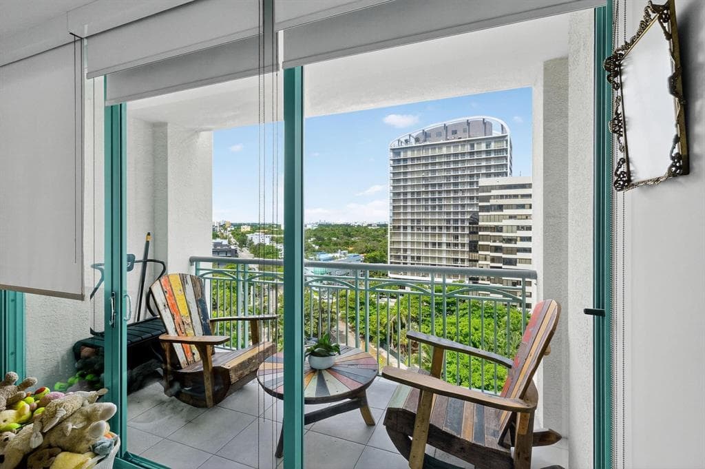 3350 SW 27th Avenue 1207, Coconut Grove, FL 33133 — photo 41 of 45