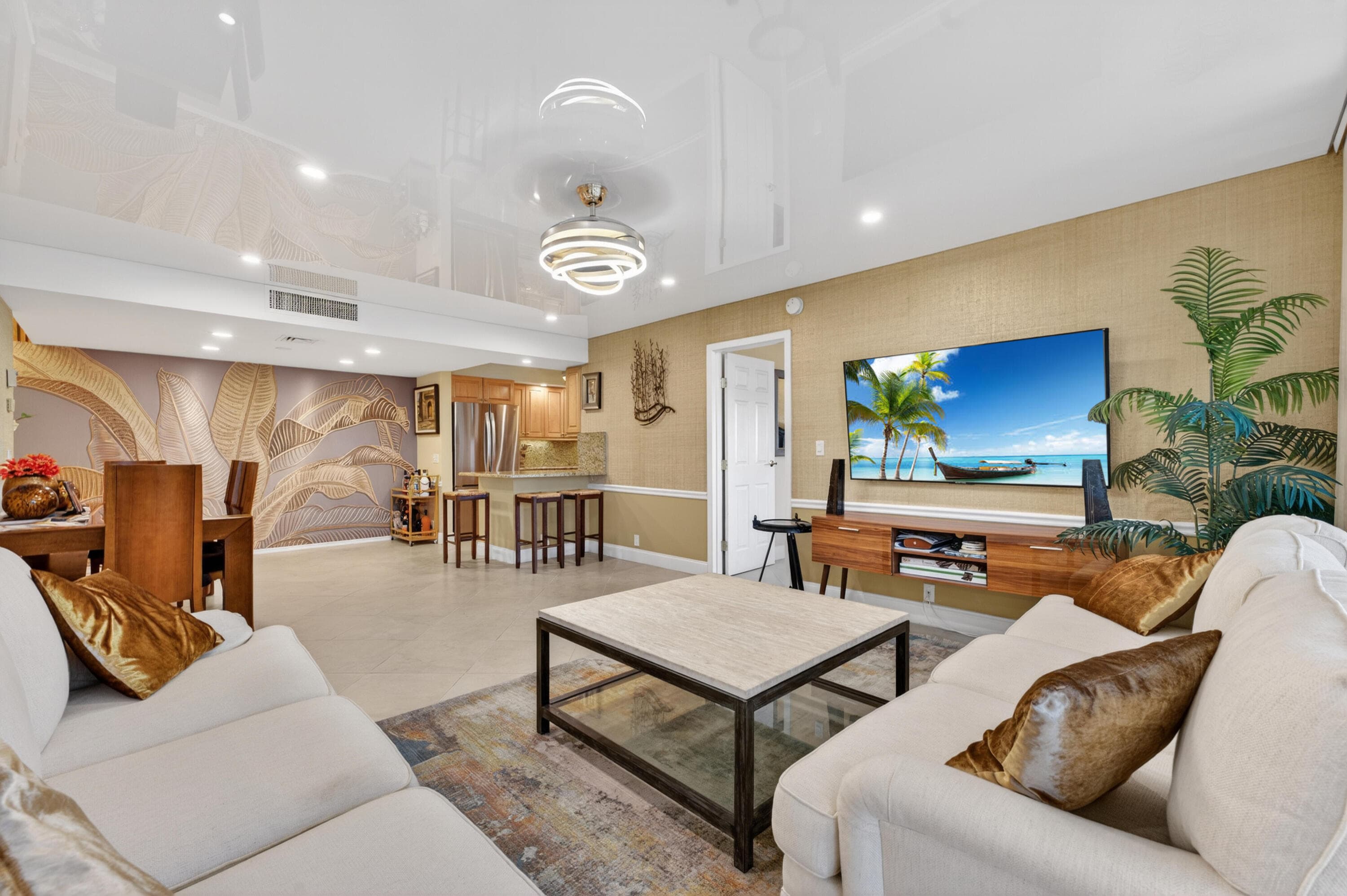 336 Golfview Road 704, North Palm Beach, FL 33408 — photo 2 of 24