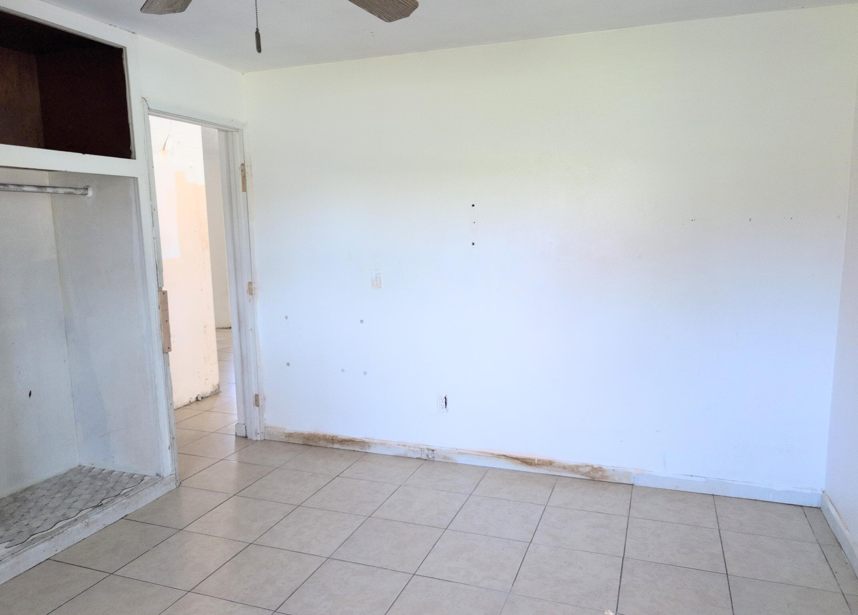 521 N 22nd Street, Fort Pierce, FL 34950 — photo 4 of 13