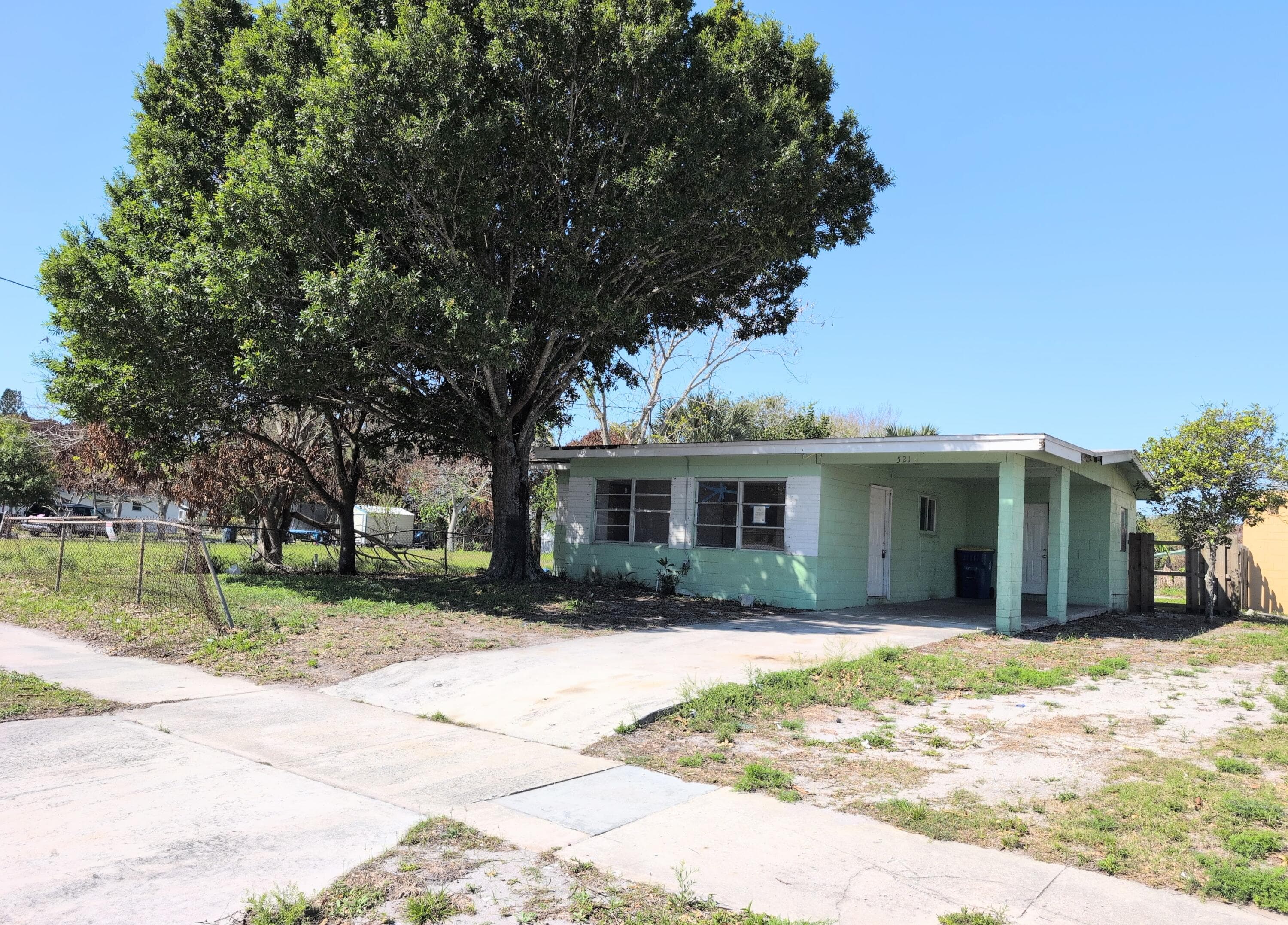 521 N 22nd Street, Fort Pierce, FL 34950 — photo 1 of 13