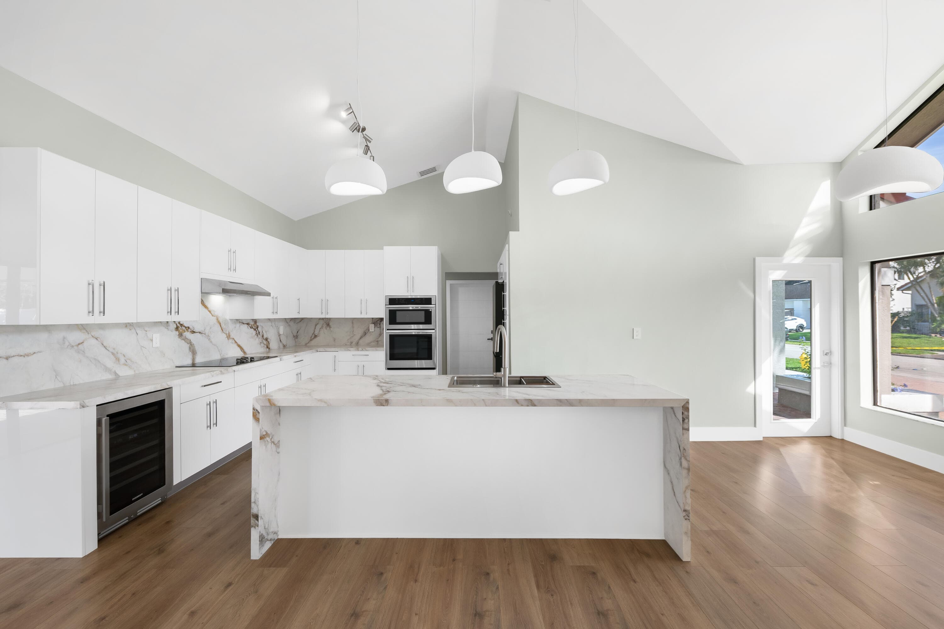 10141 SW 3rd Street, Plantation, FL 33324 — photo 5 of 73
