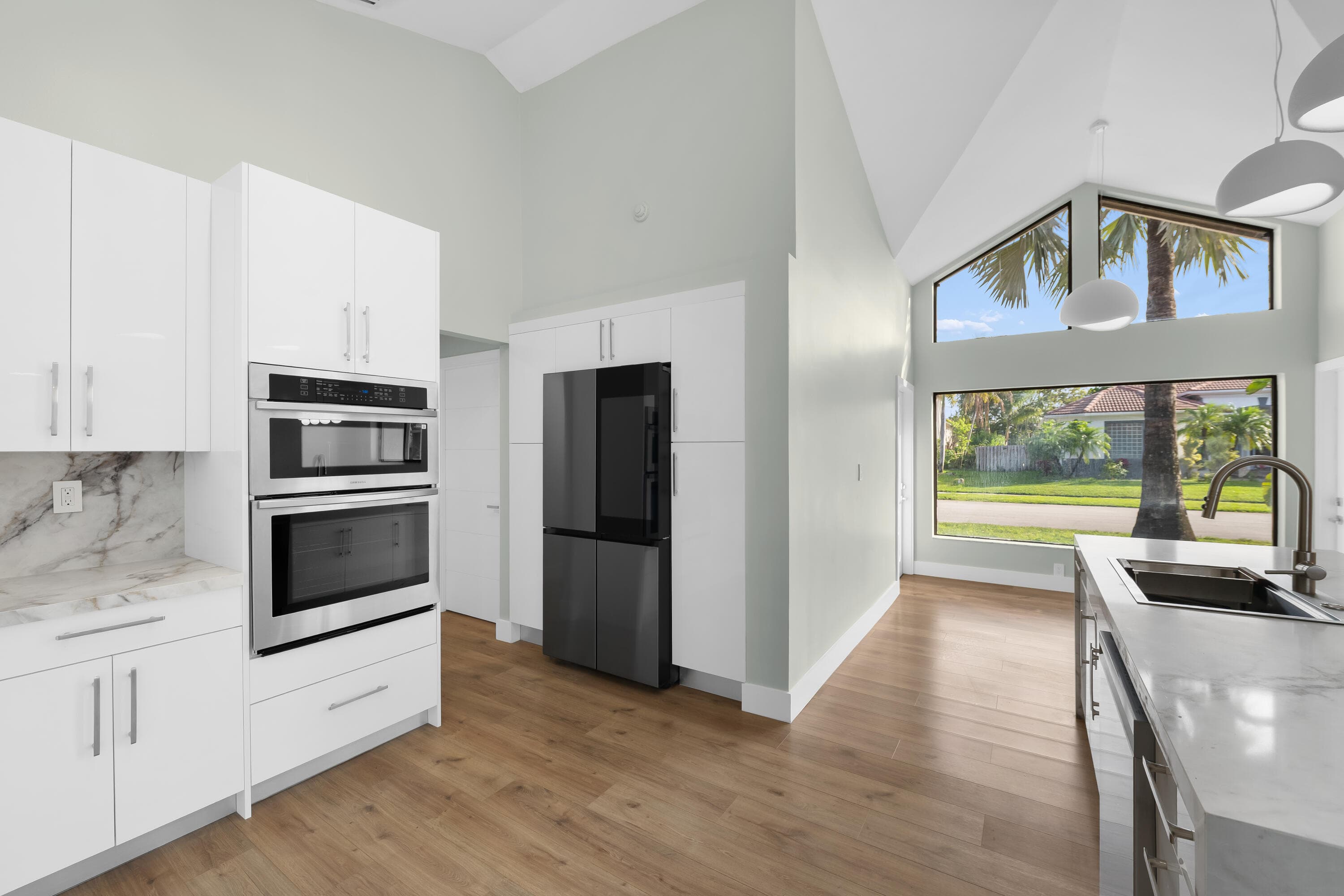 10141 SW 3rd Street, Plantation, FL 33324 — photo 8 of 73