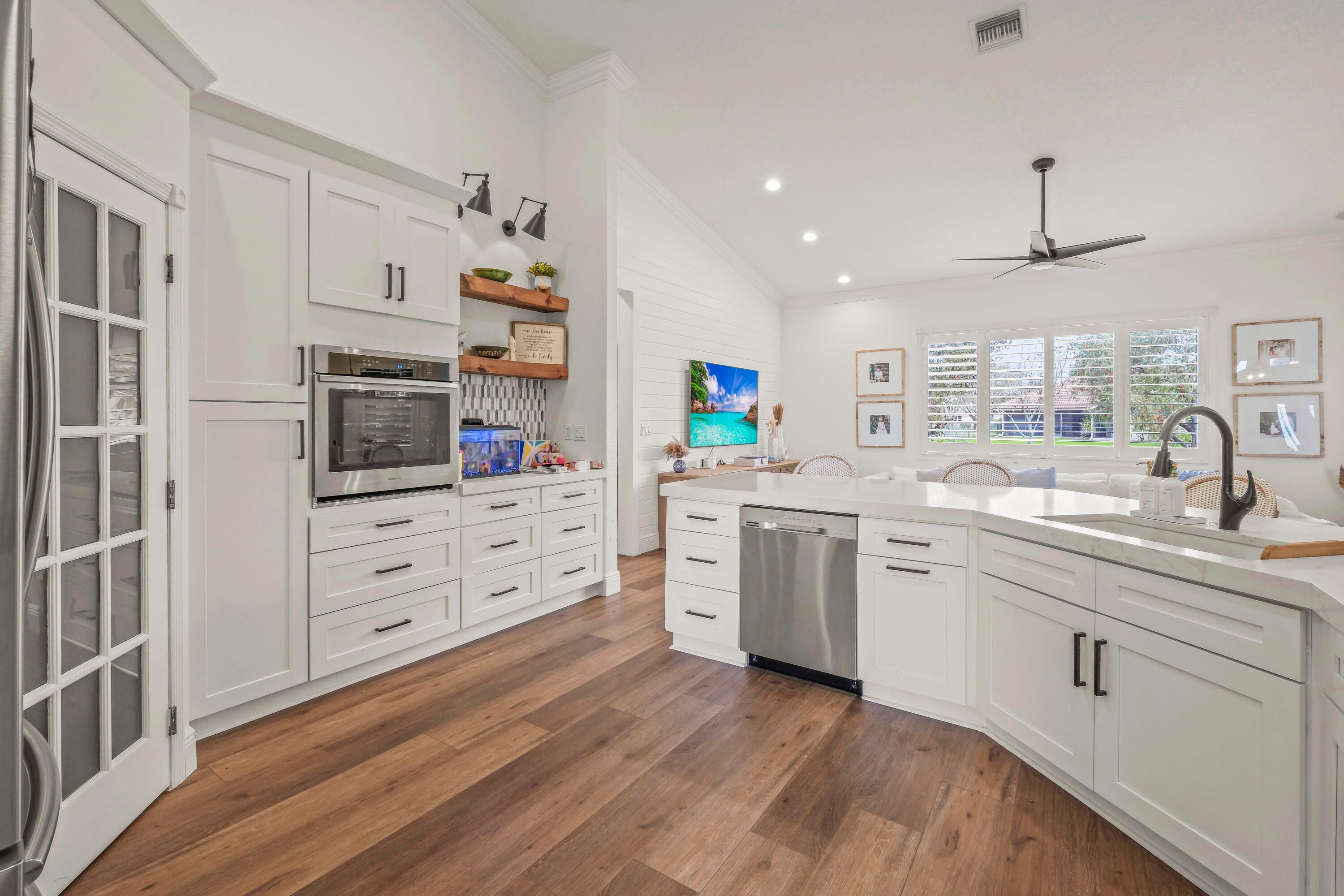 15705 Meadow Wood Drive, Wellington, FL 33414 — photo 13 of 26