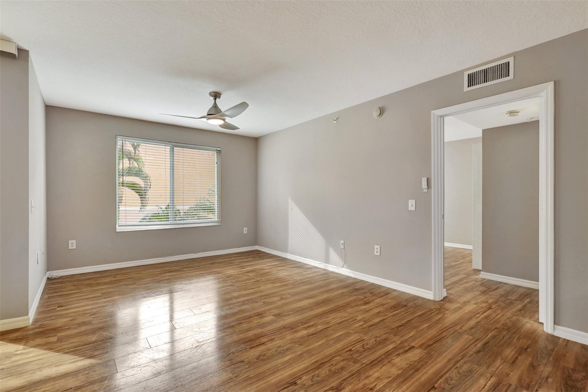 310 Villa Circle 310, Boynton Beach, FL 33435 — photo 6 of 46