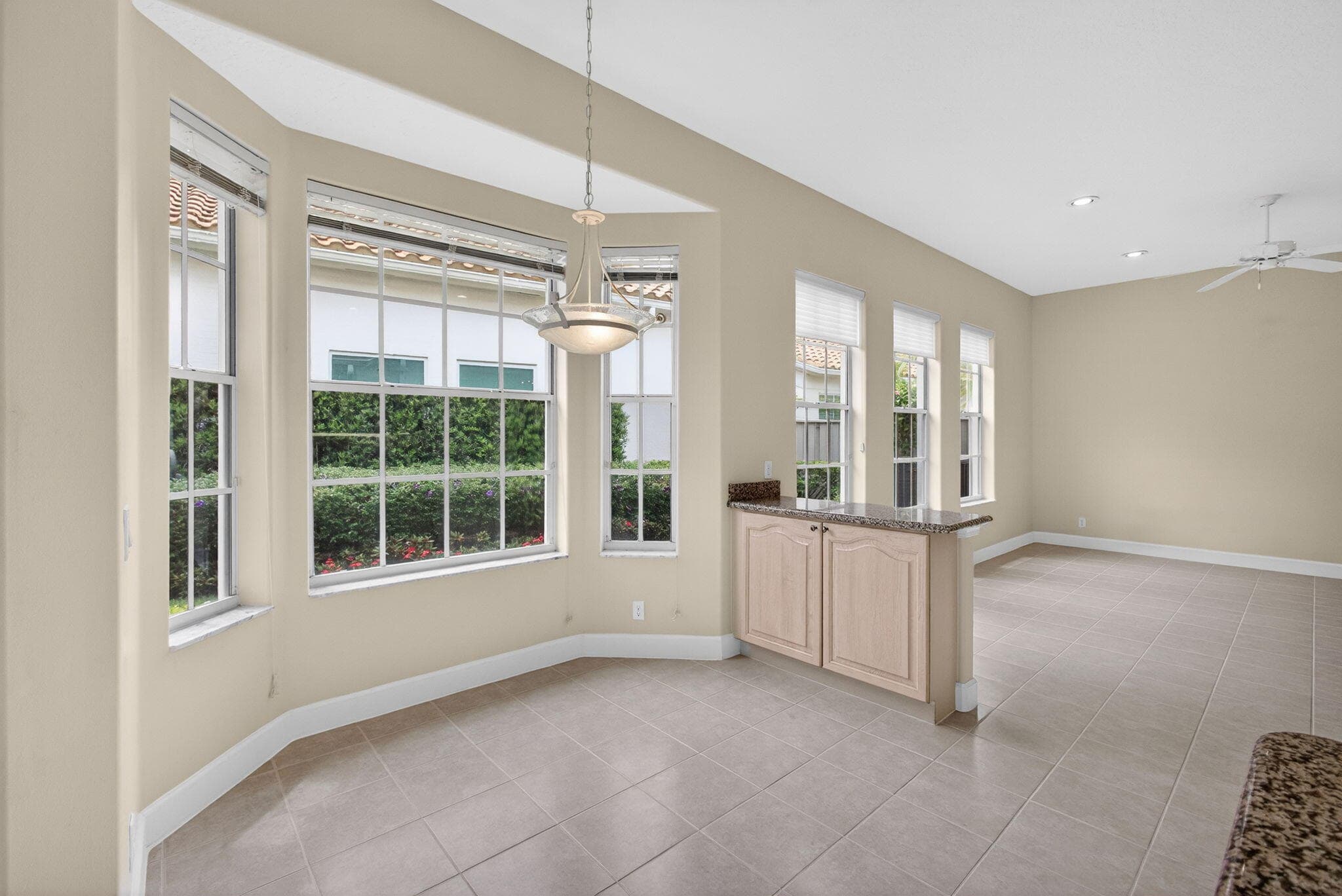 936 Augusta Pointe Drive, Palm Beach Gardens, FL 33418 — photo 14 of 107