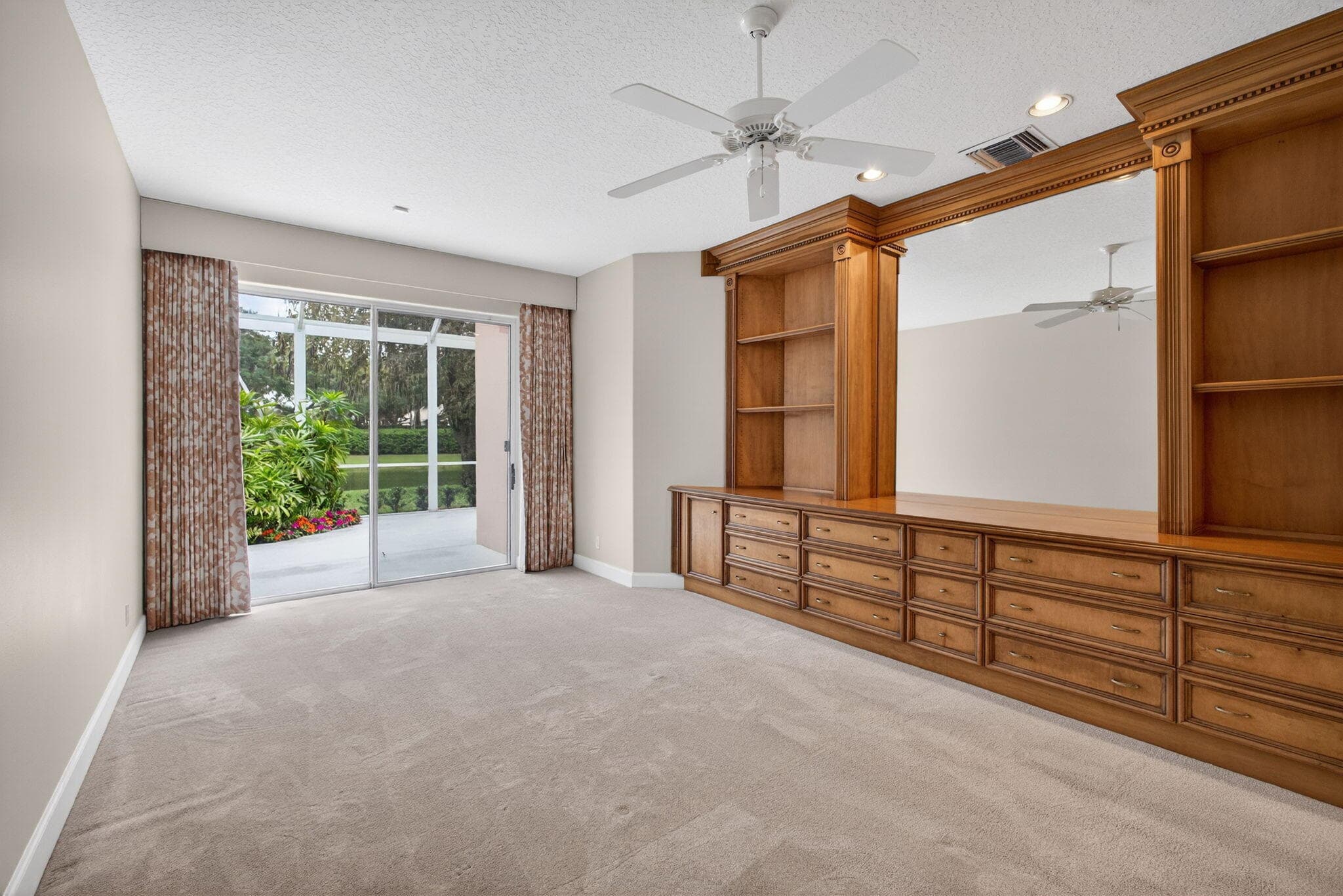 936 Augusta Pointe Drive, Palm Beach Gardens, FL 33418 — photo 30 of 107