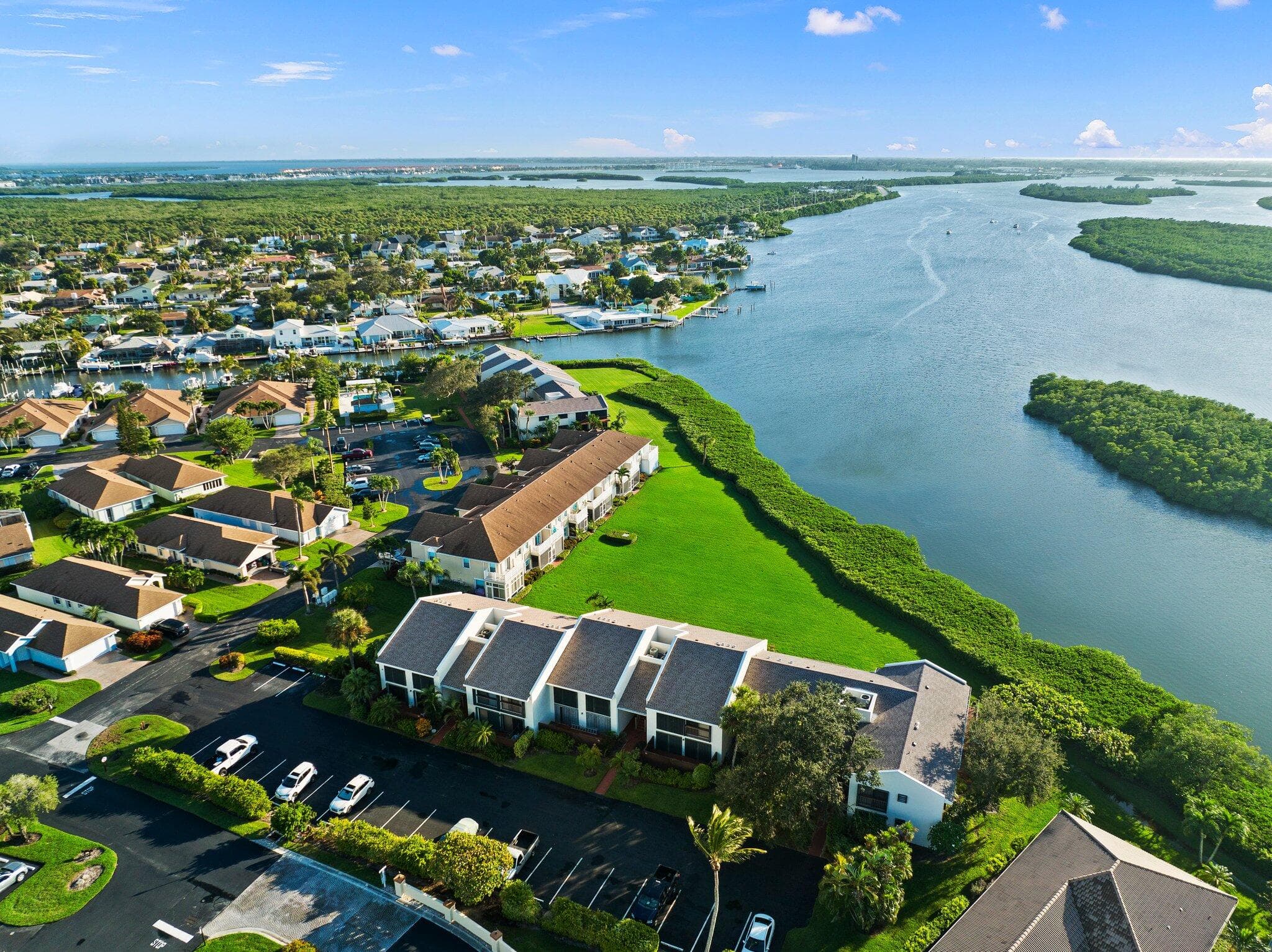 3225 S Lakeview Circle 22-202, Fort Pierce, FL 34949 — photo 8 of 41