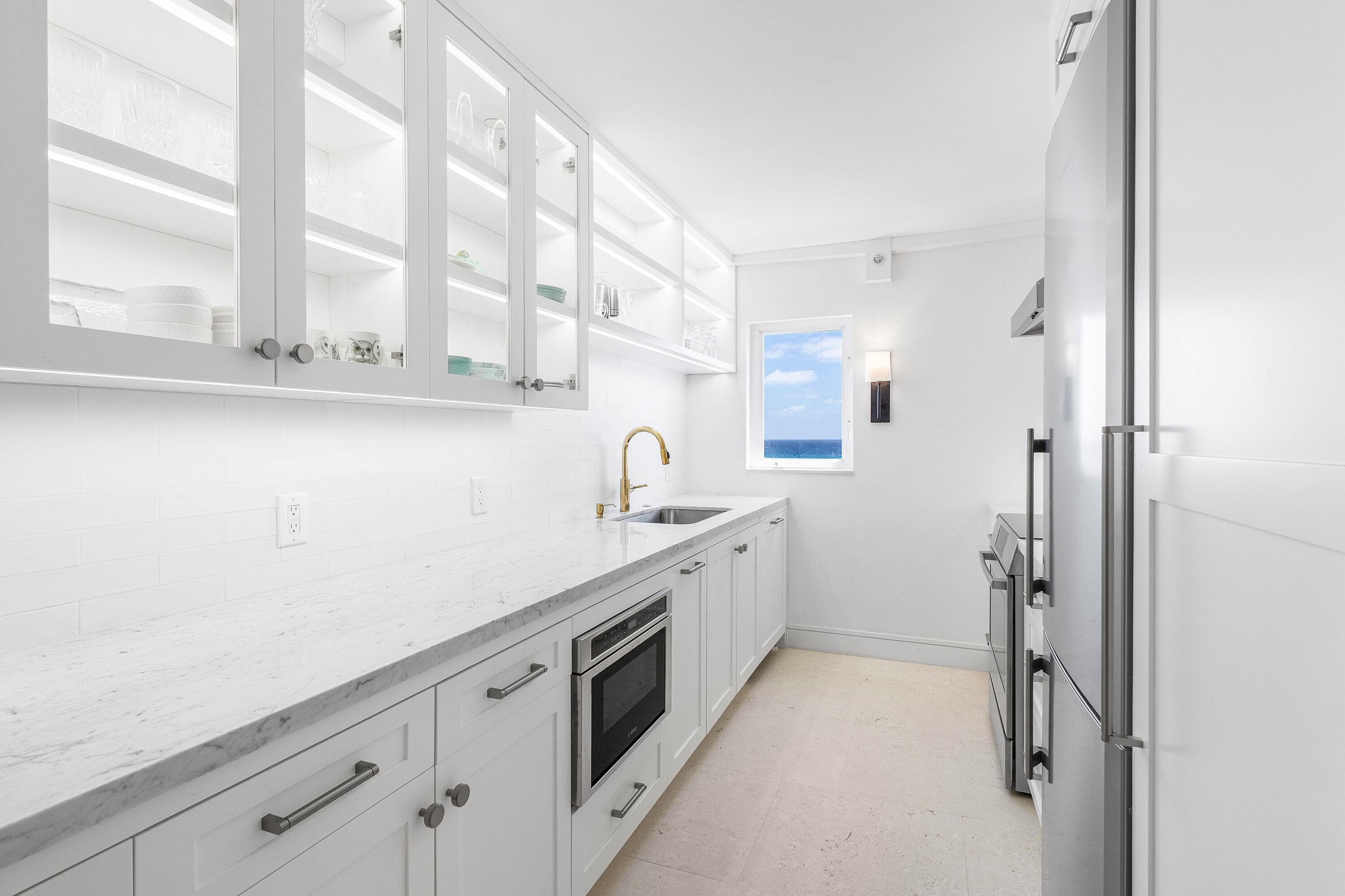 3301 S Ocean Boulevard 810, Highland Beach, FL 33487 — photo 8 of 32