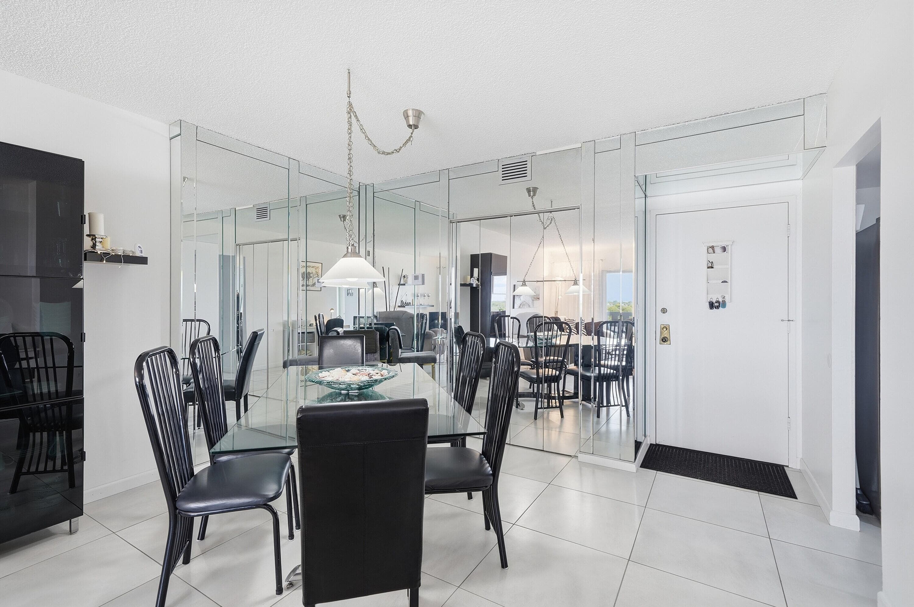 4330 Hillcrest Drive 804, Hollywood, FL 33021 — photo 4 of 47