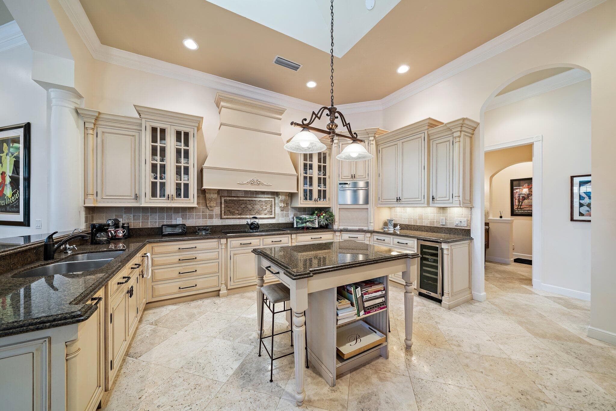 8010 Fairway Lane, West Palm Beach, FL 33412 — photo 15 of 40