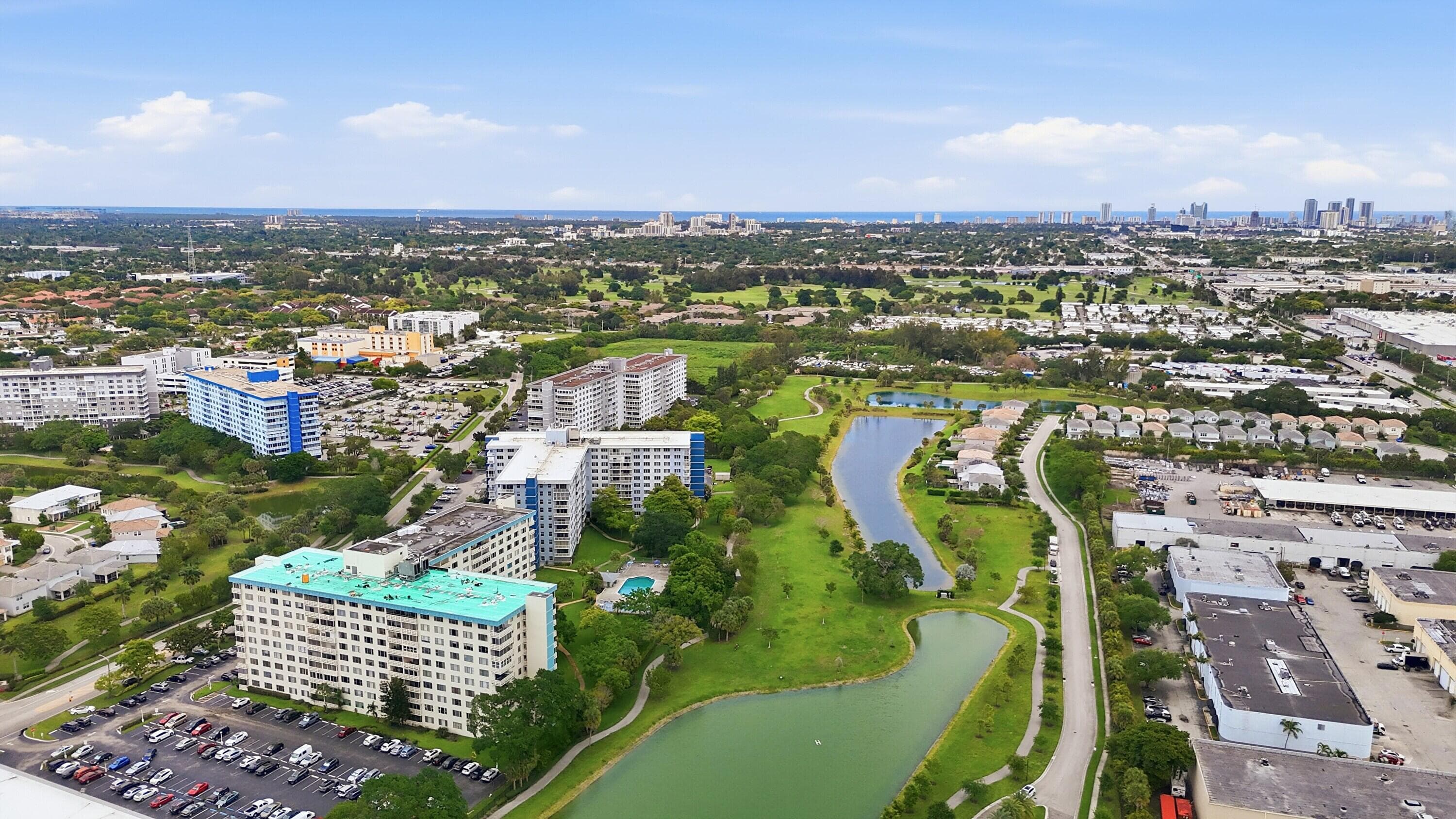4330 Hillcrest Drive 804, Hollywood, FL 33021 — photo 41 of 47