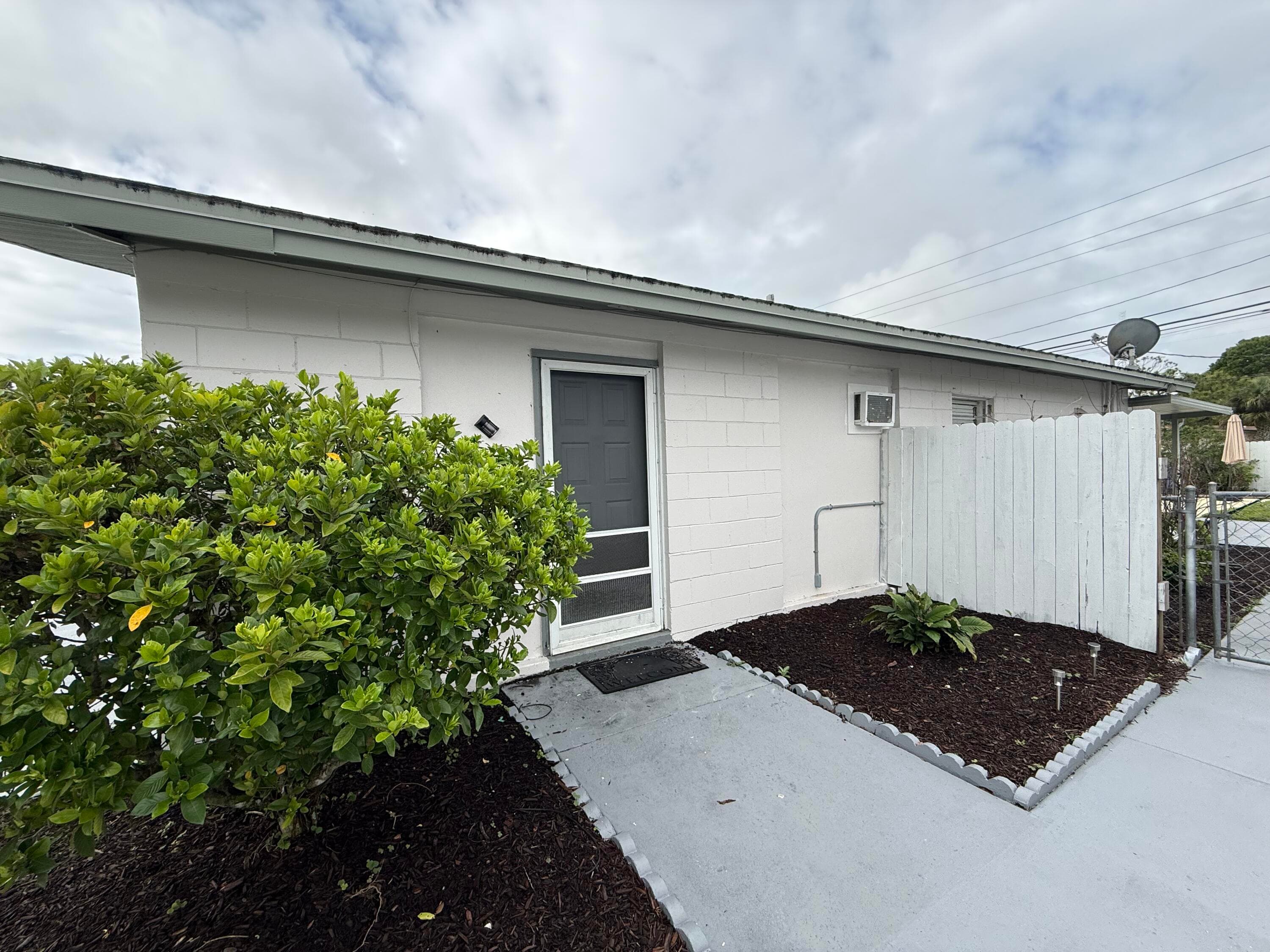 2503 Chesterfield Drive, Fort Pierce, FL 34982 — photo 43 of 51