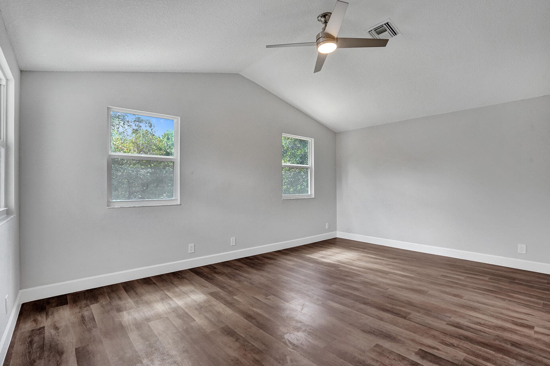 9821 NW 5th Place, Plantation, FL 33324 — photo 10 of 55