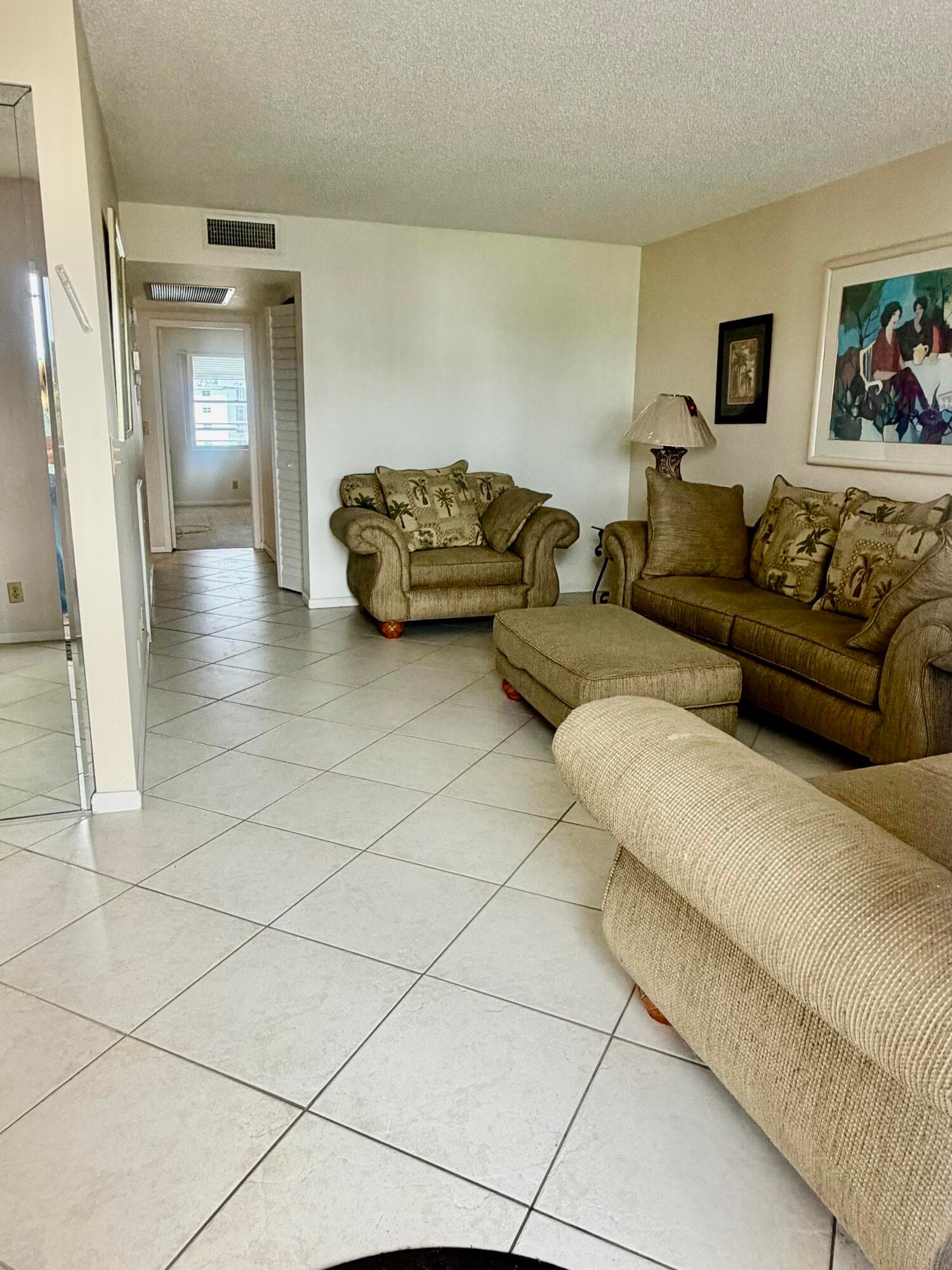 3035 Rexford, Boca Raton, FL 33434 — photo 3 of 8