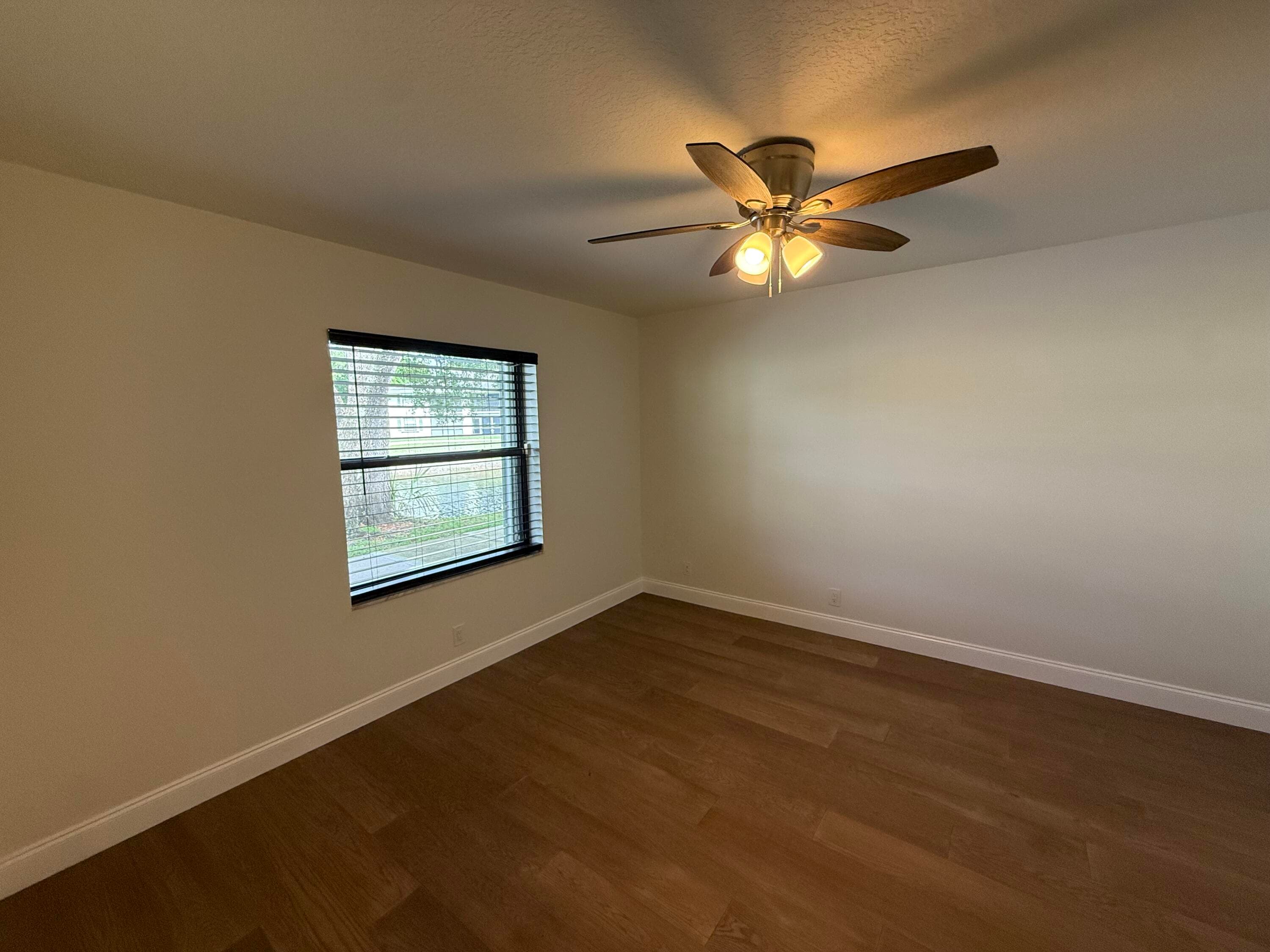 401 Sabal Ridge Circle 401 B, Palm Beach Gardens, FL 33418 — photo 8 of 29