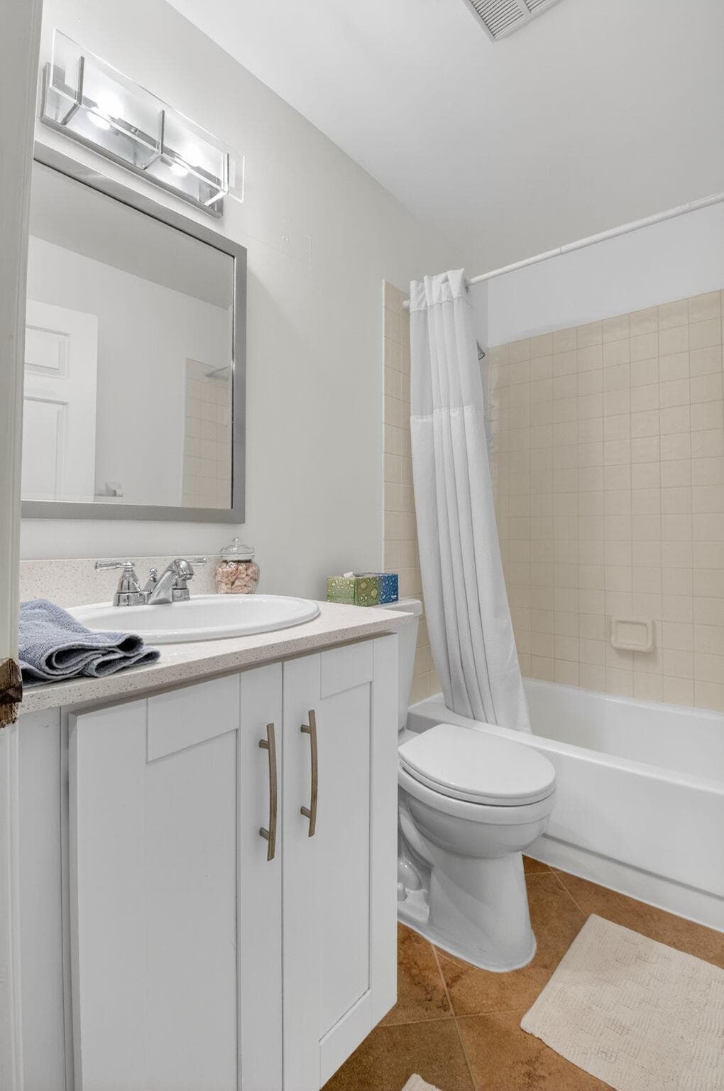 10 Vía De Casas Sur 101, Boynton Beach, FL 33426 — photo 25 of 46