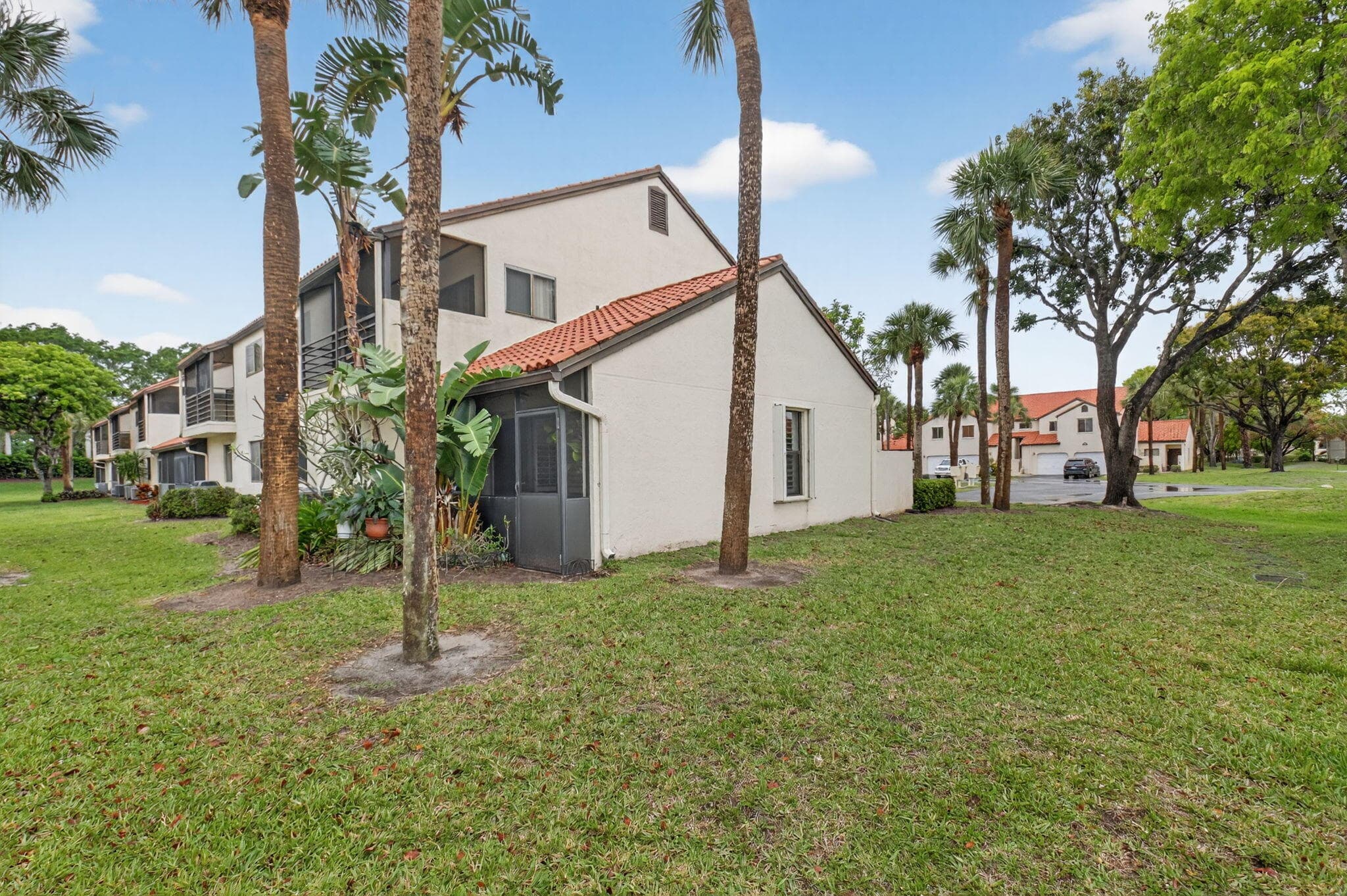 10 Vía De Casas Sur 101, Boynton Beach, FL 33426 — photo 31 of 46