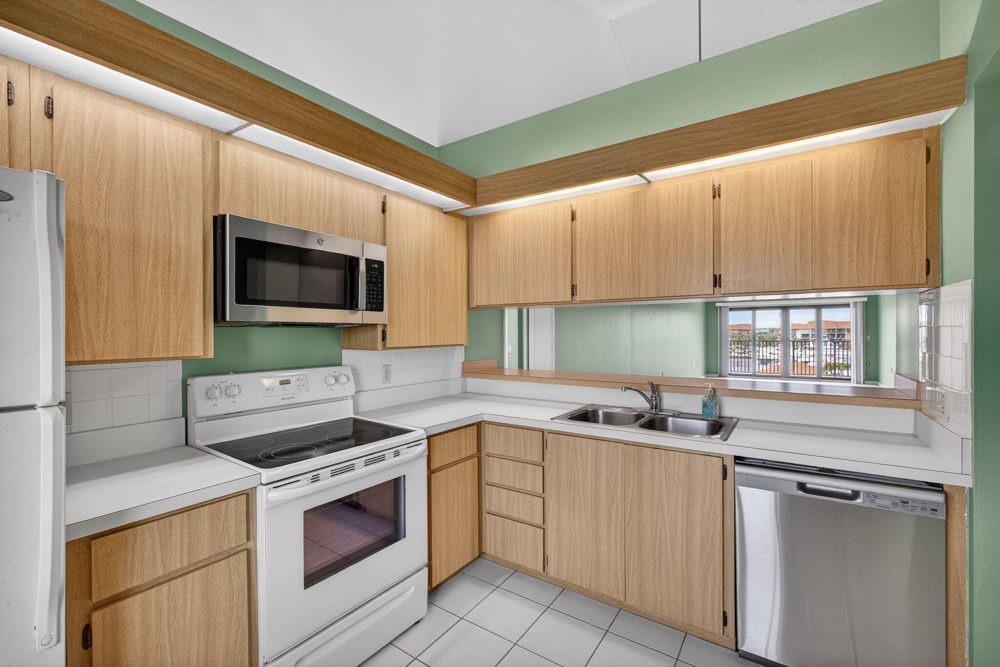 601 Seafarer Circle 504, Jupiter, FL 33477 — photo 8 of 31