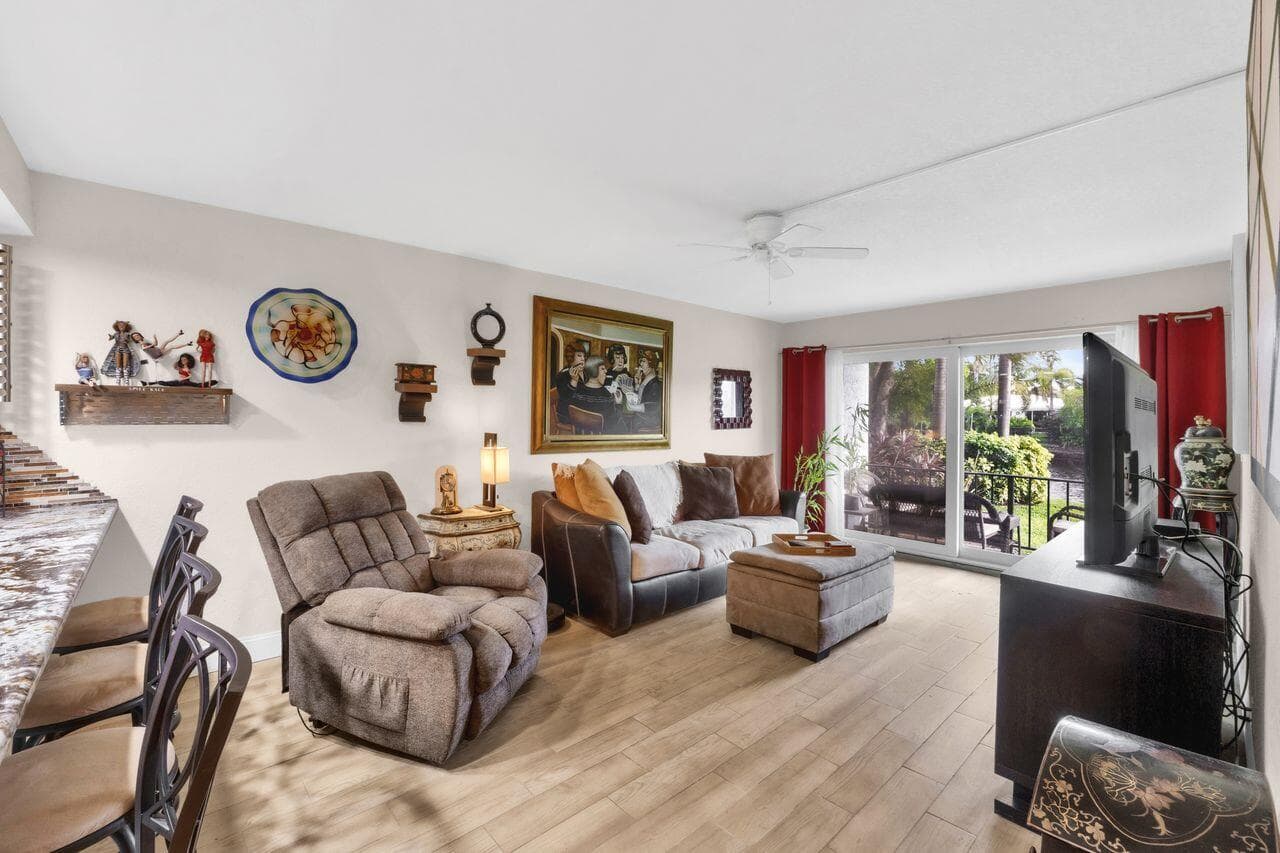 3004 NE 5th Terrace 108c, Wilton Manors, FL 33334 — photo 3 of 34