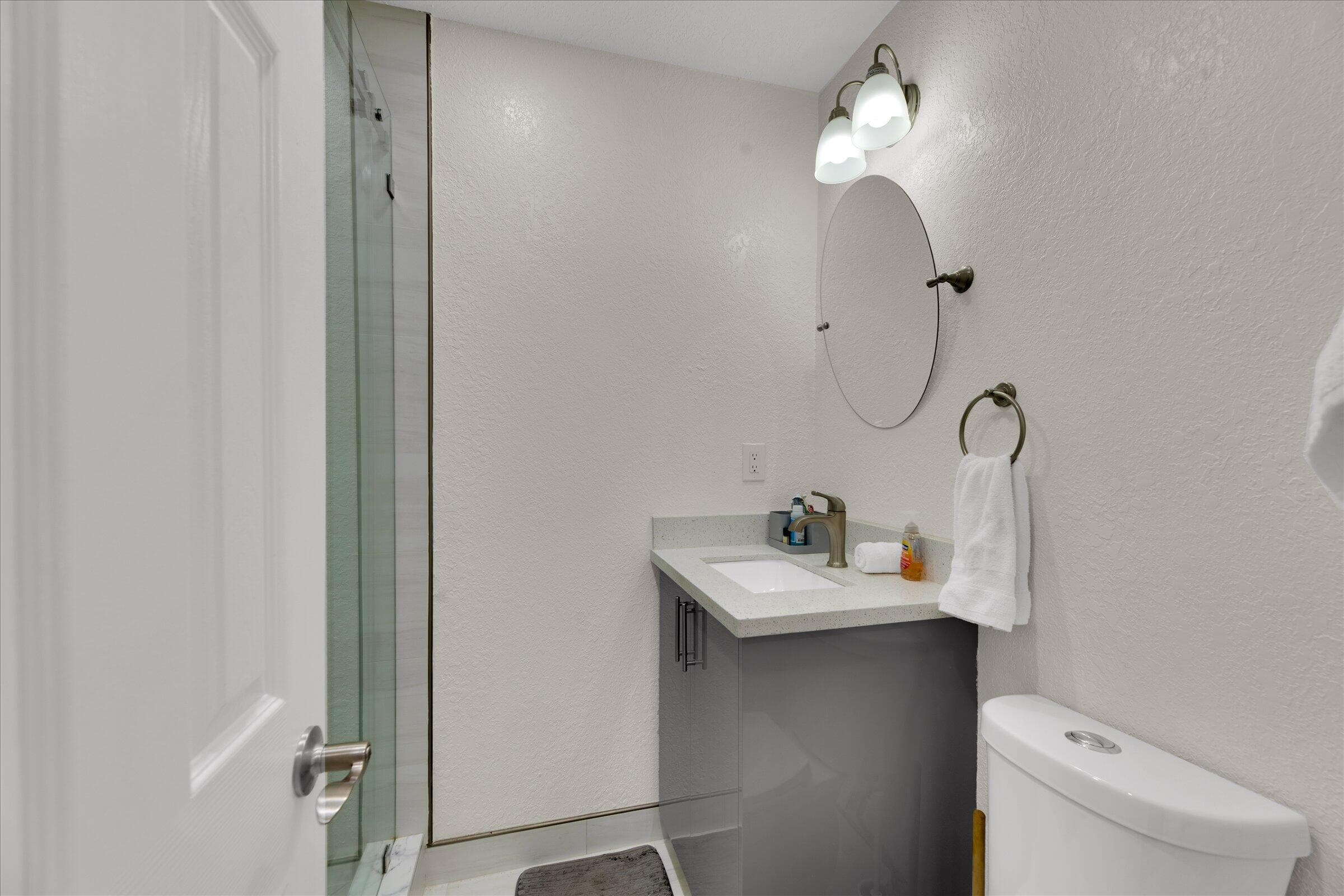 2633 NE 3rd Avenue, Wilton Manors, FL 33334 — photo 44 of 55