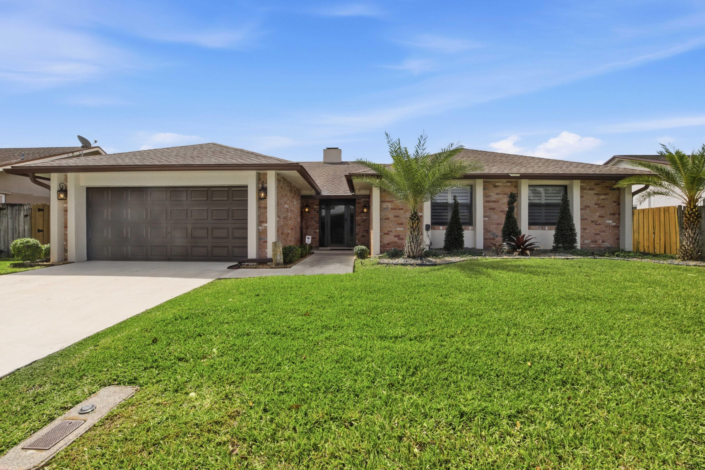 2658 SW 11th Place N, Deerfield Beach, FL 33442 — photo 1 of 34
