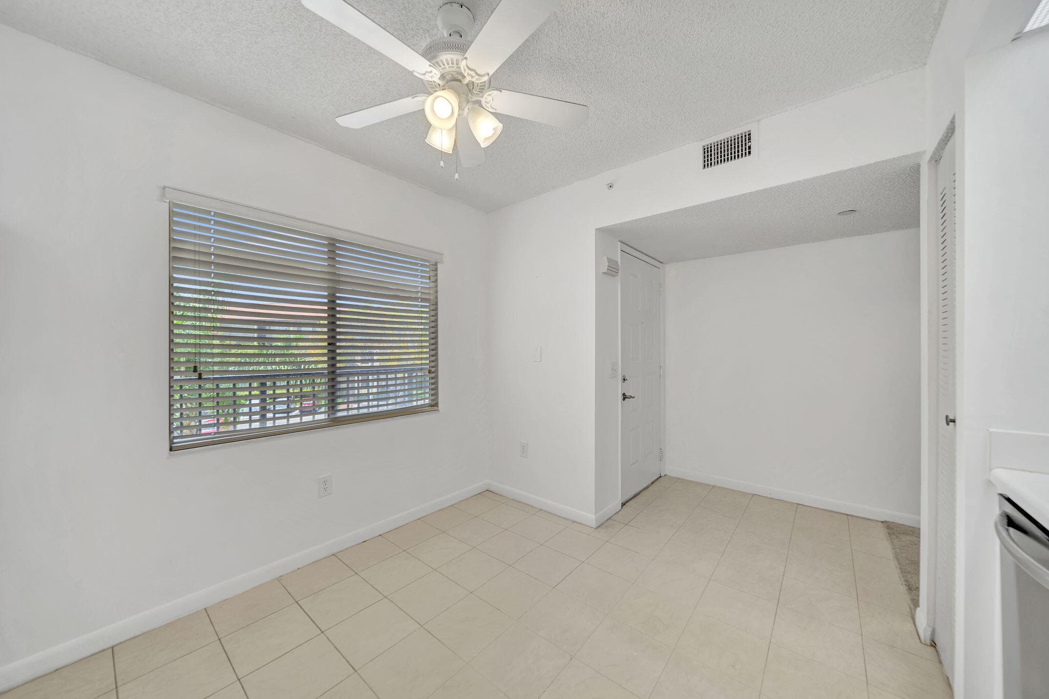 801 SW 141st Avenue 306o, Pembroke Pines, FL 33027 — photo 10 of 58
