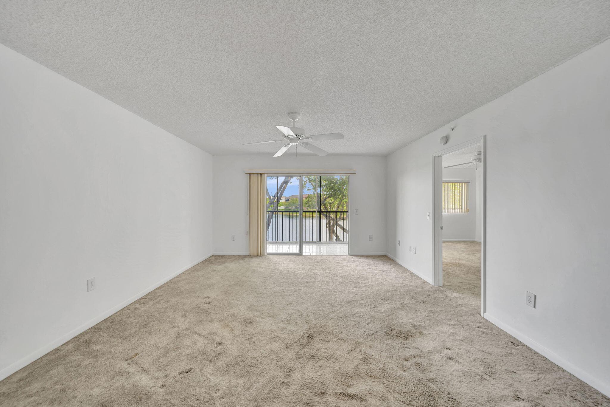801 SW 141st Avenue 306o, Pembroke Pines, FL 33027 — photo 16 of 58