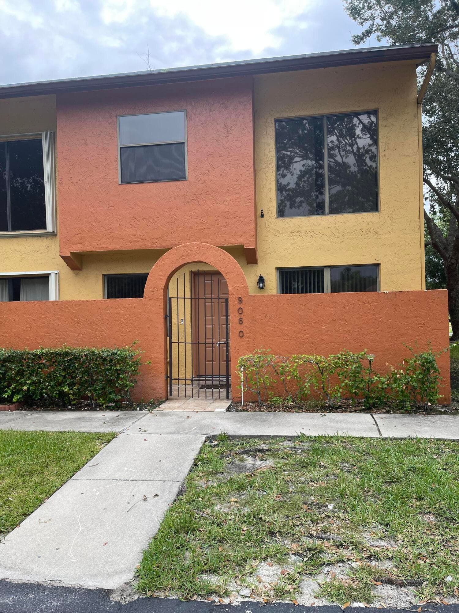 9060 NW 45th Court, Sunrise, FL 33351 — photo