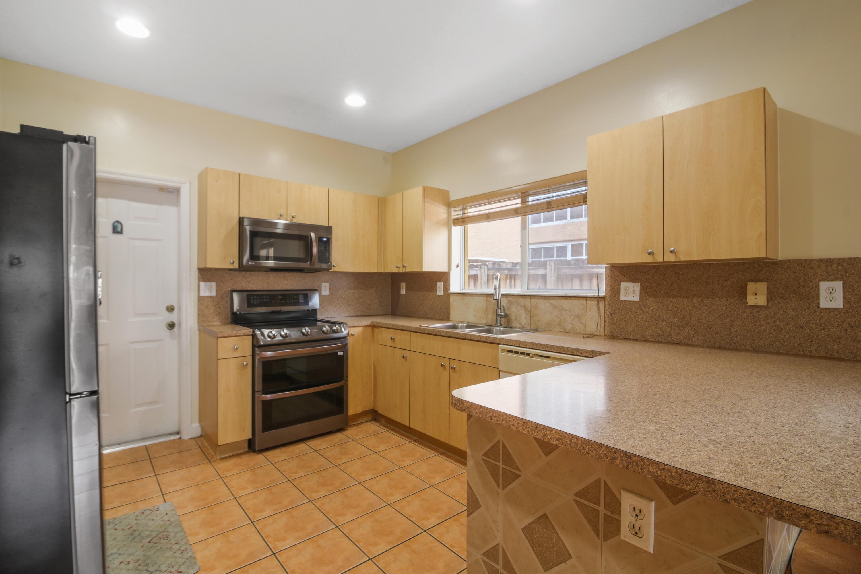 2724 NE 42nd Avenue, Homestead, FL 33033 — photo 39 of 49