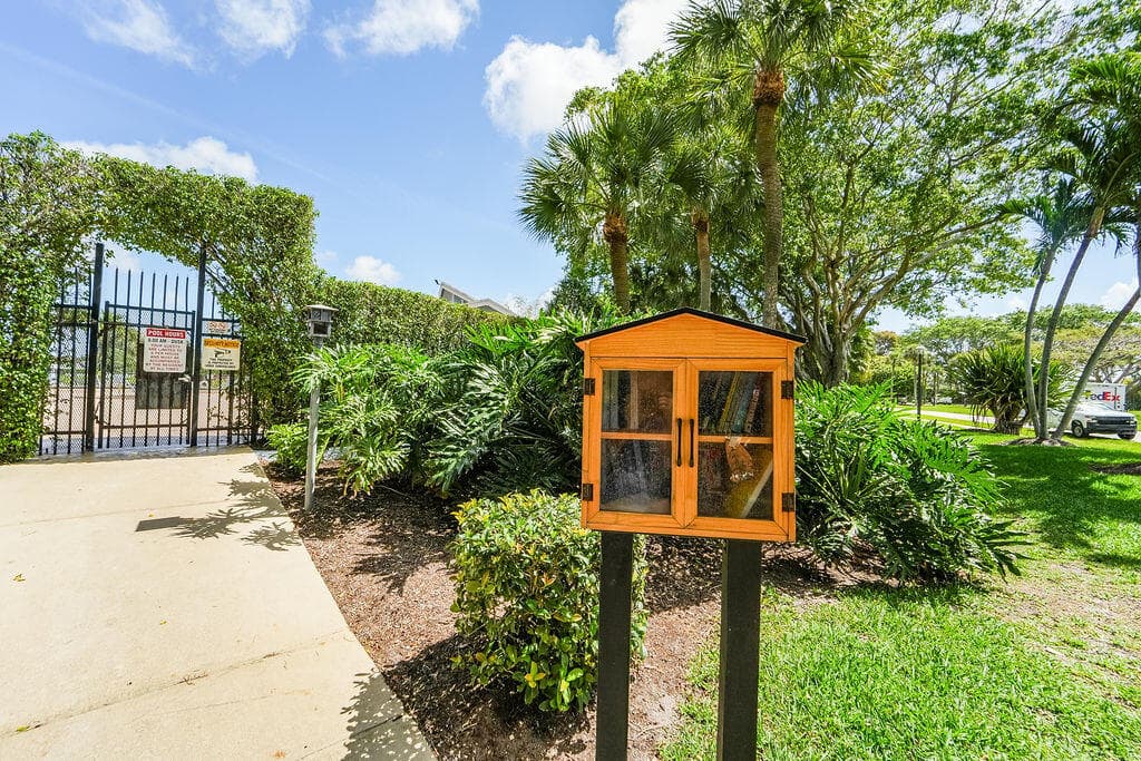 875 NW 22nd Avenue, Delray Beach, FL 33445 — photo 38 of 42