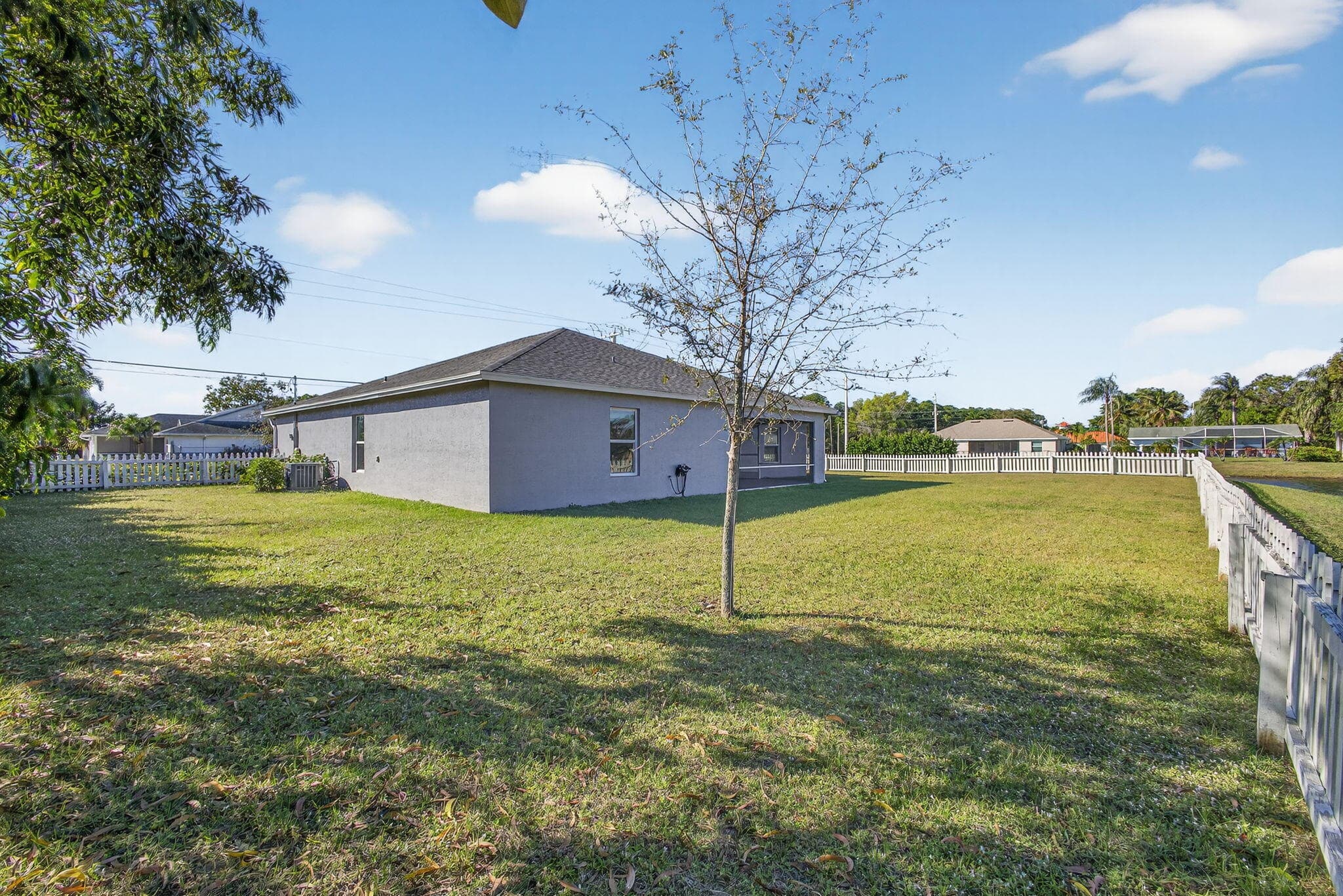 2501 SE Mariposa Avenue, Port St. Lucie, FL 34952 — photo 47 of 63