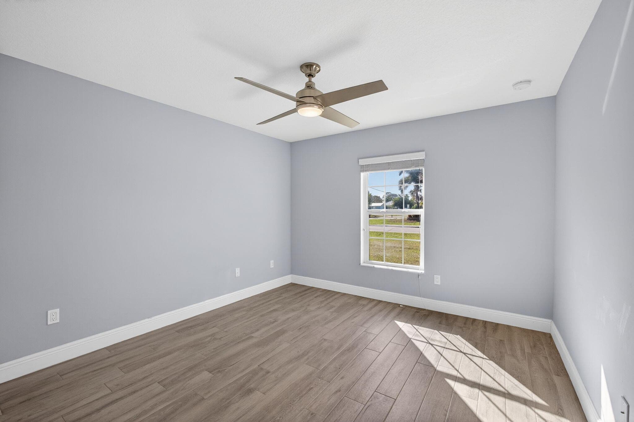2501 SE Mariposa Avenue, Port St. Lucie, FL 34952 — photo 17 of 63