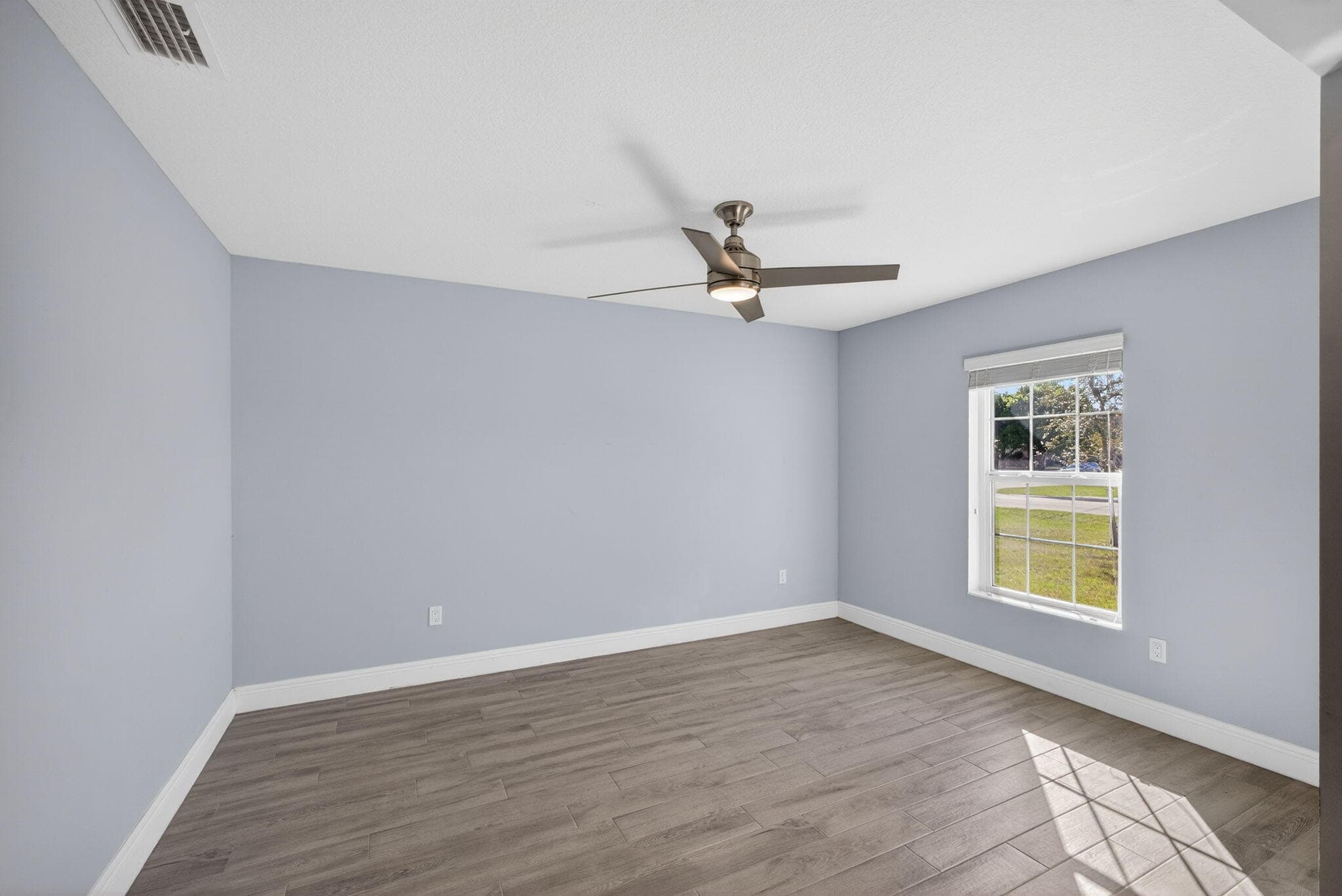 2501 SE Mariposa Avenue, Port St. Lucie, FL 34952 — photo 37 of 63