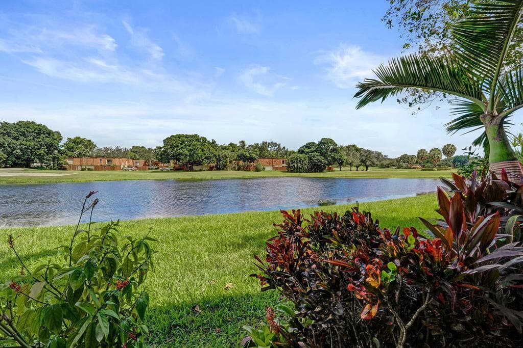 2210 SW 92nd Terrace 2702, Davie, FL 33324 — photo 57 of 89