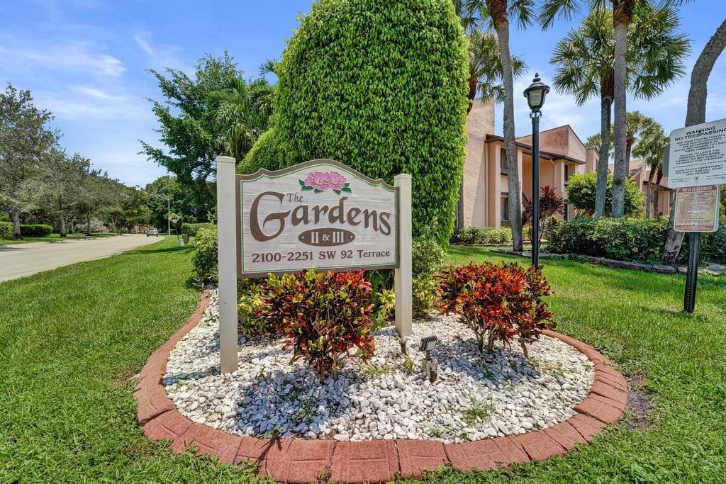 2210 SW 92nd Terrace 2702, Davie, FL 33324 — photo 64 of 89